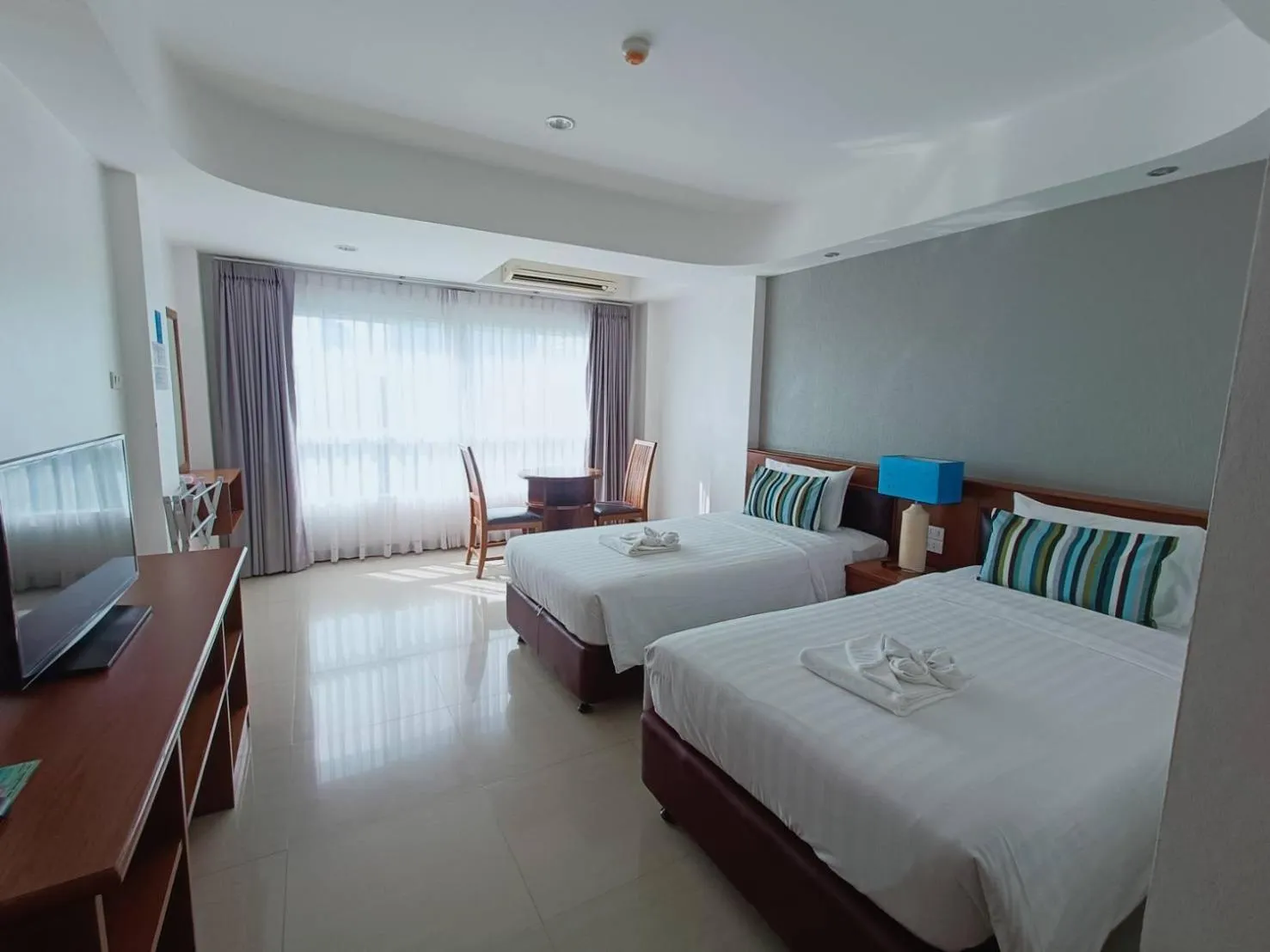 Bed in KP Seaview Jomtien