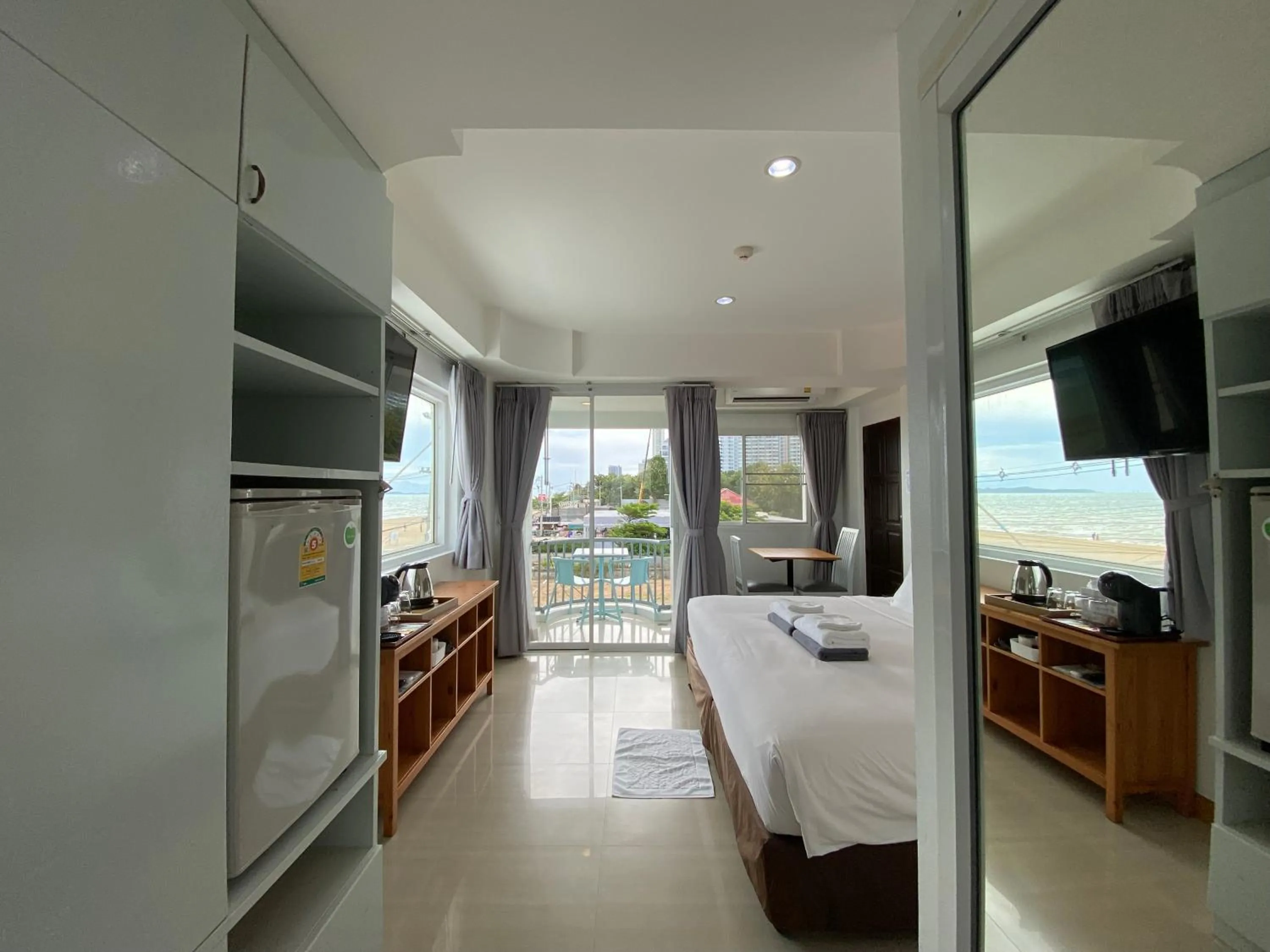Bedroom, Bed in KP Seaview Jomtien