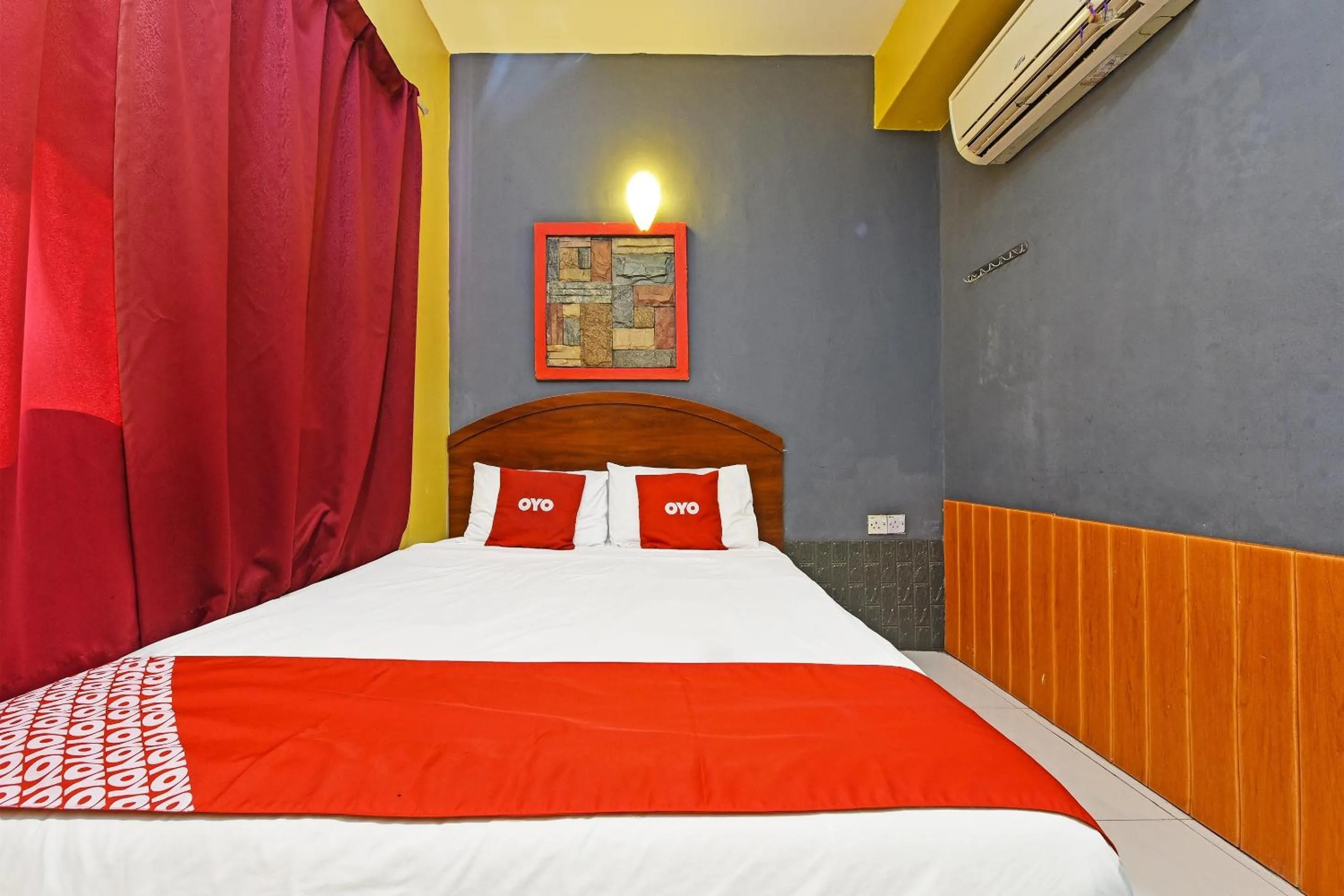 Bedroom, Bed in OYO 89656 Melati Hotel Nilai