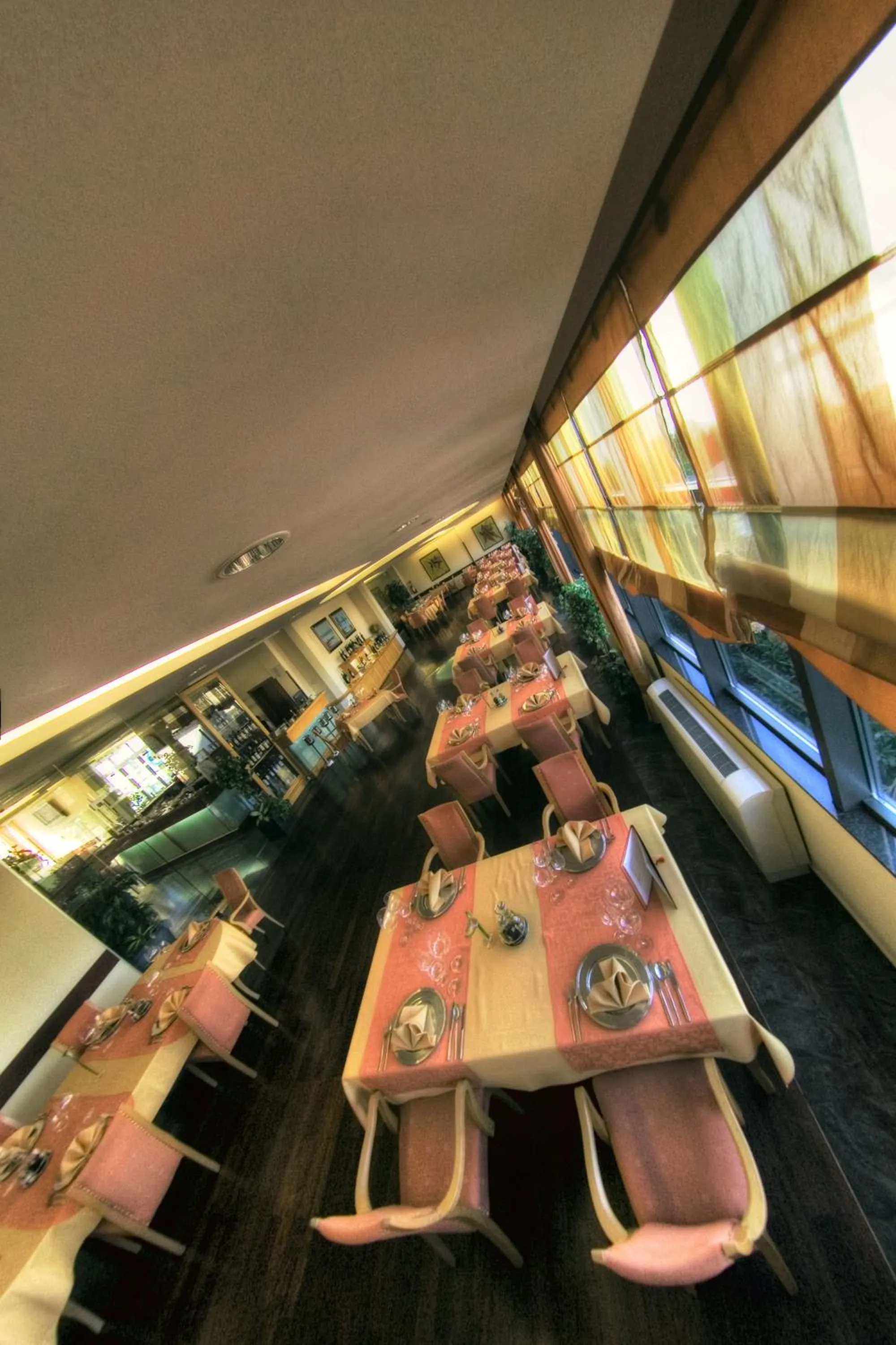 Restaurant/places to eat in Hotel Lav Vukovar