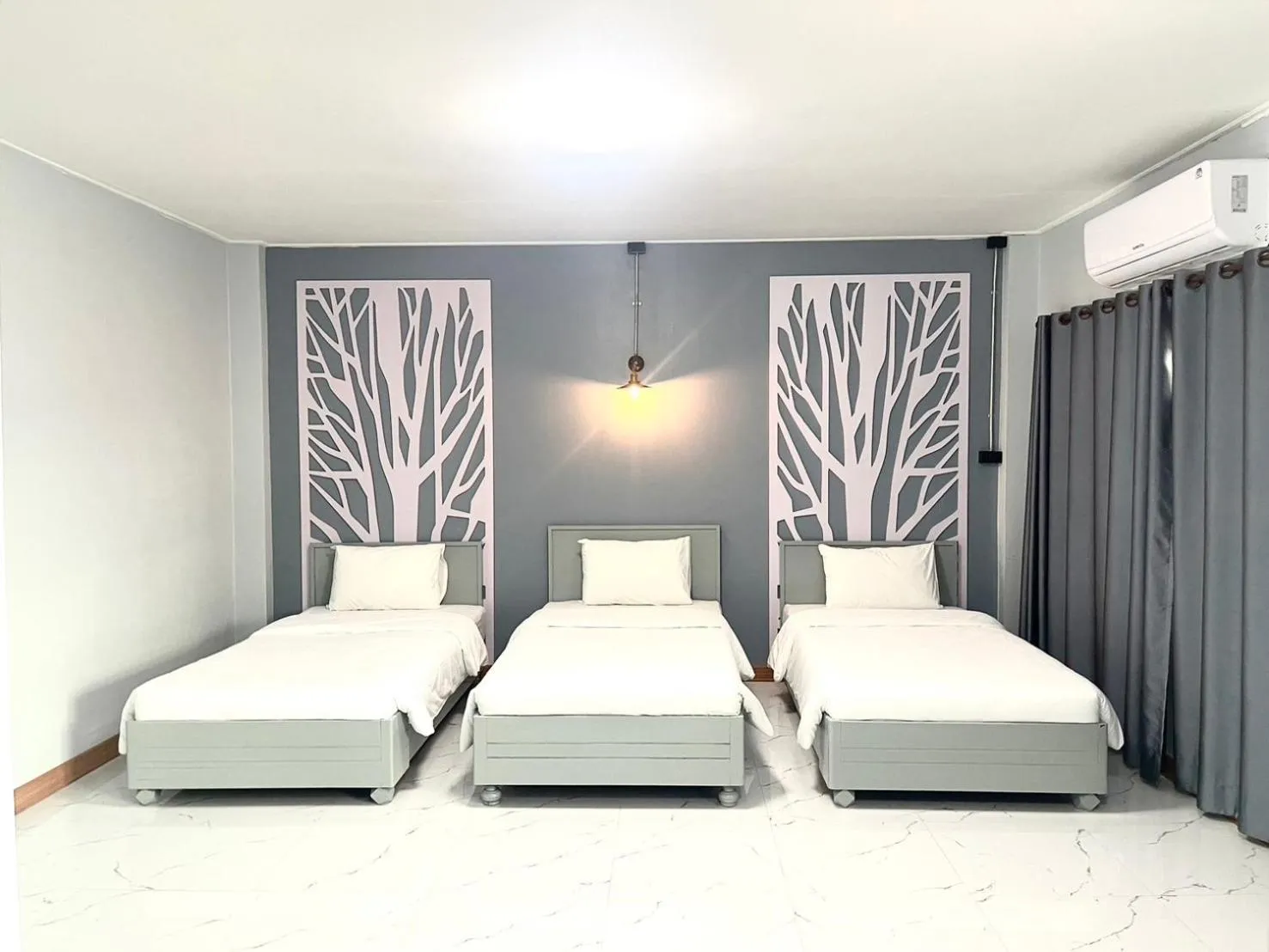 Bed in Chainatgrand Hotel