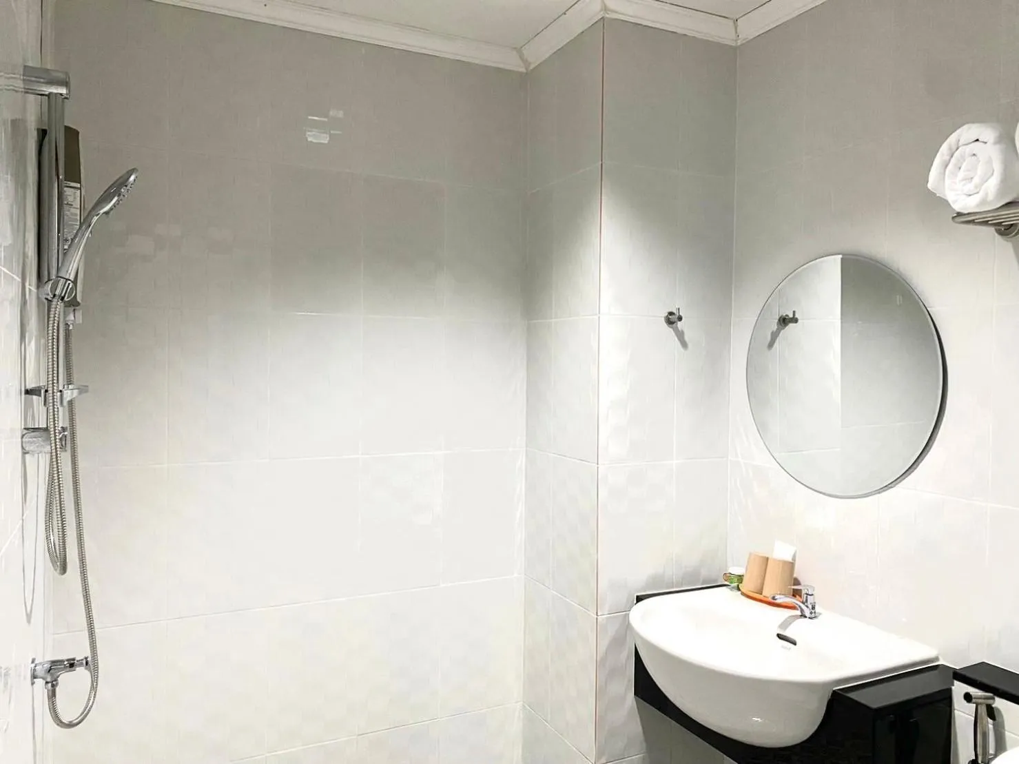 Shower in Chainatgrand Hotel