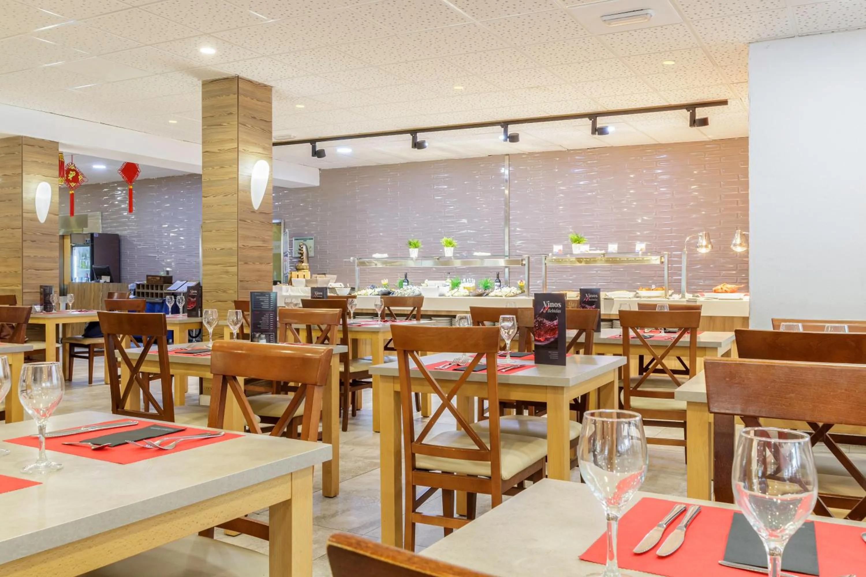 Restaurant/places to eat in Hotel Best Siroco