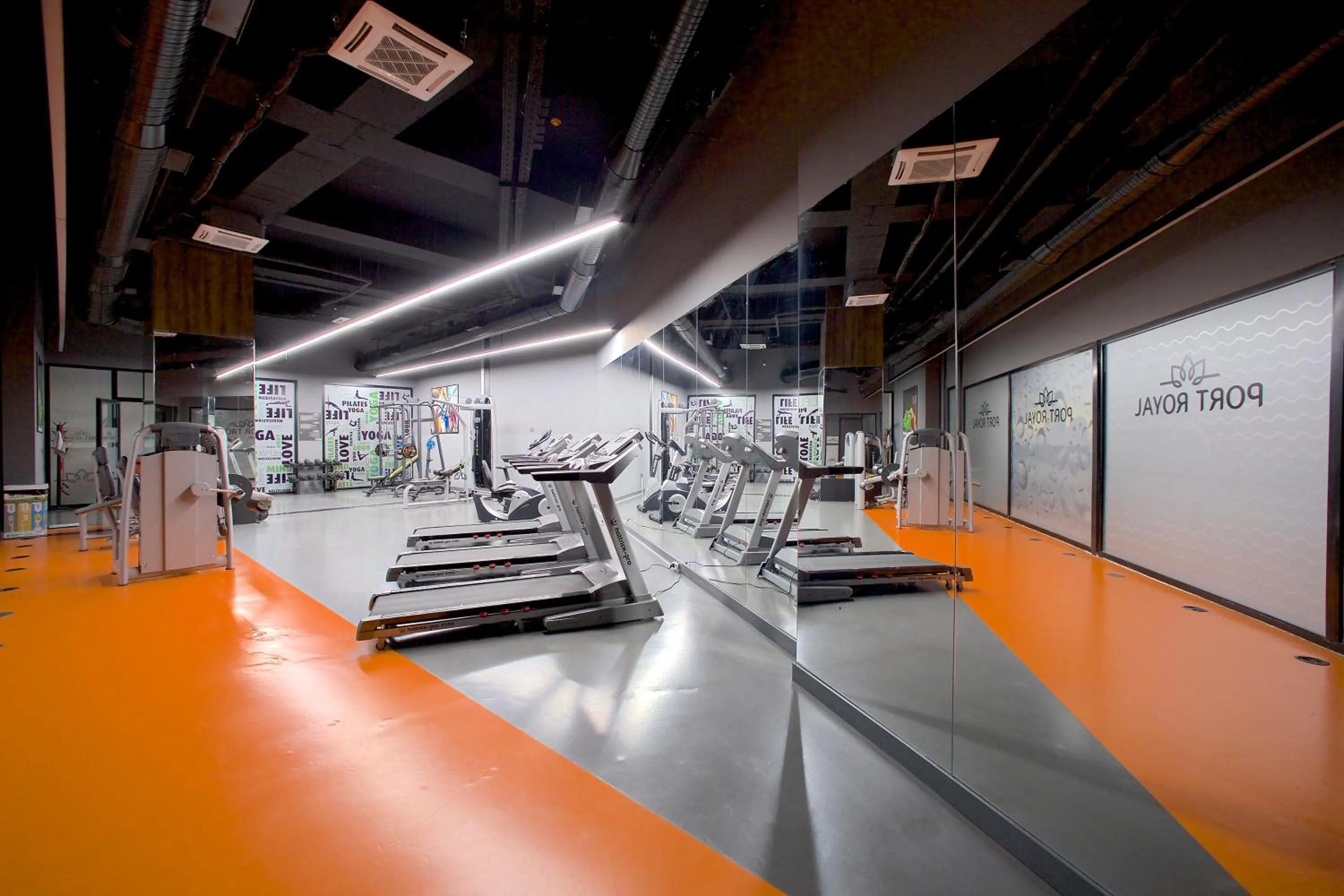 Fitness centre/facilities in Best Western Plus Hotel & Residences Istanbul