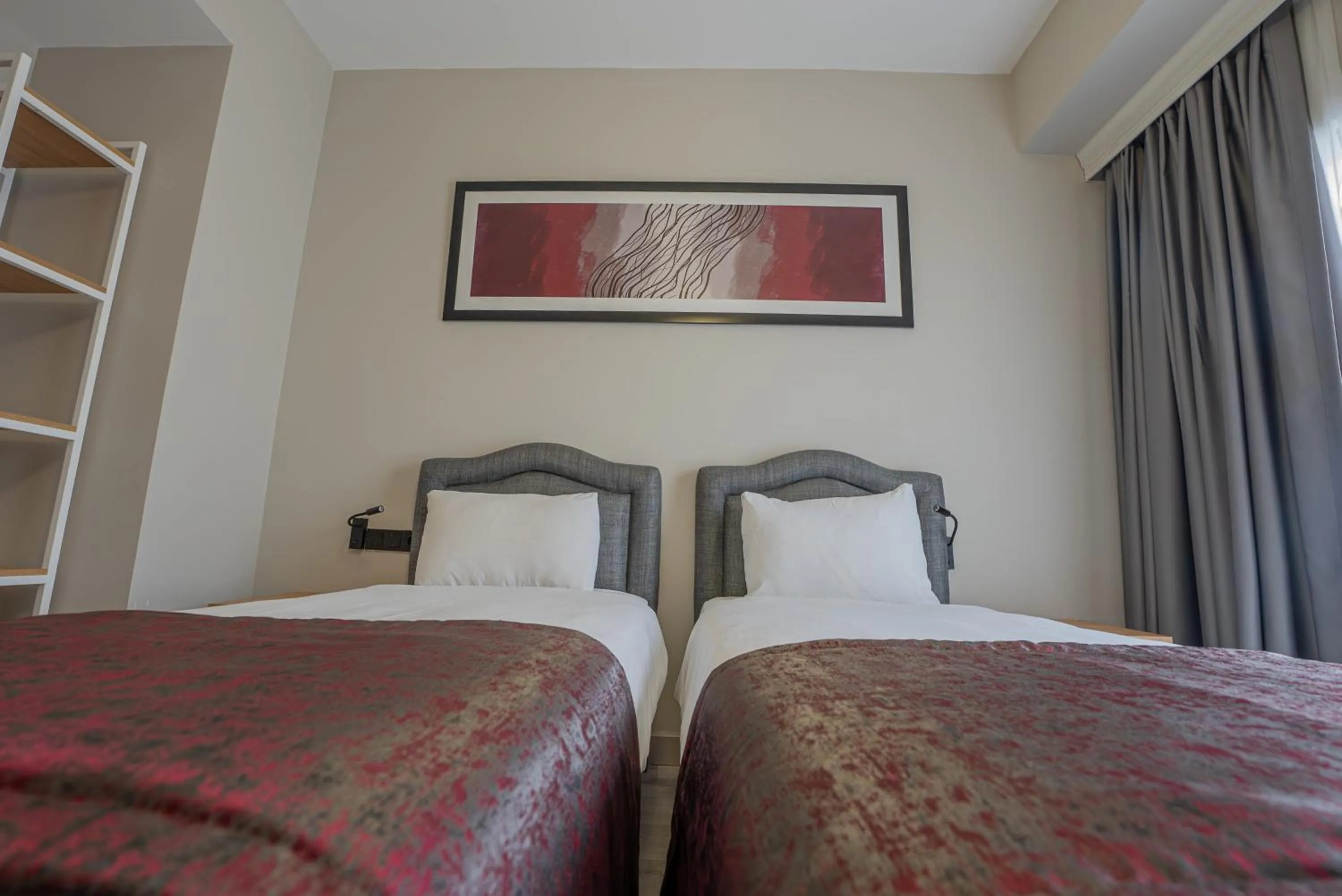 Photo of the whole room, Bed in Best Western Plus Hotel & Residences Istanbul