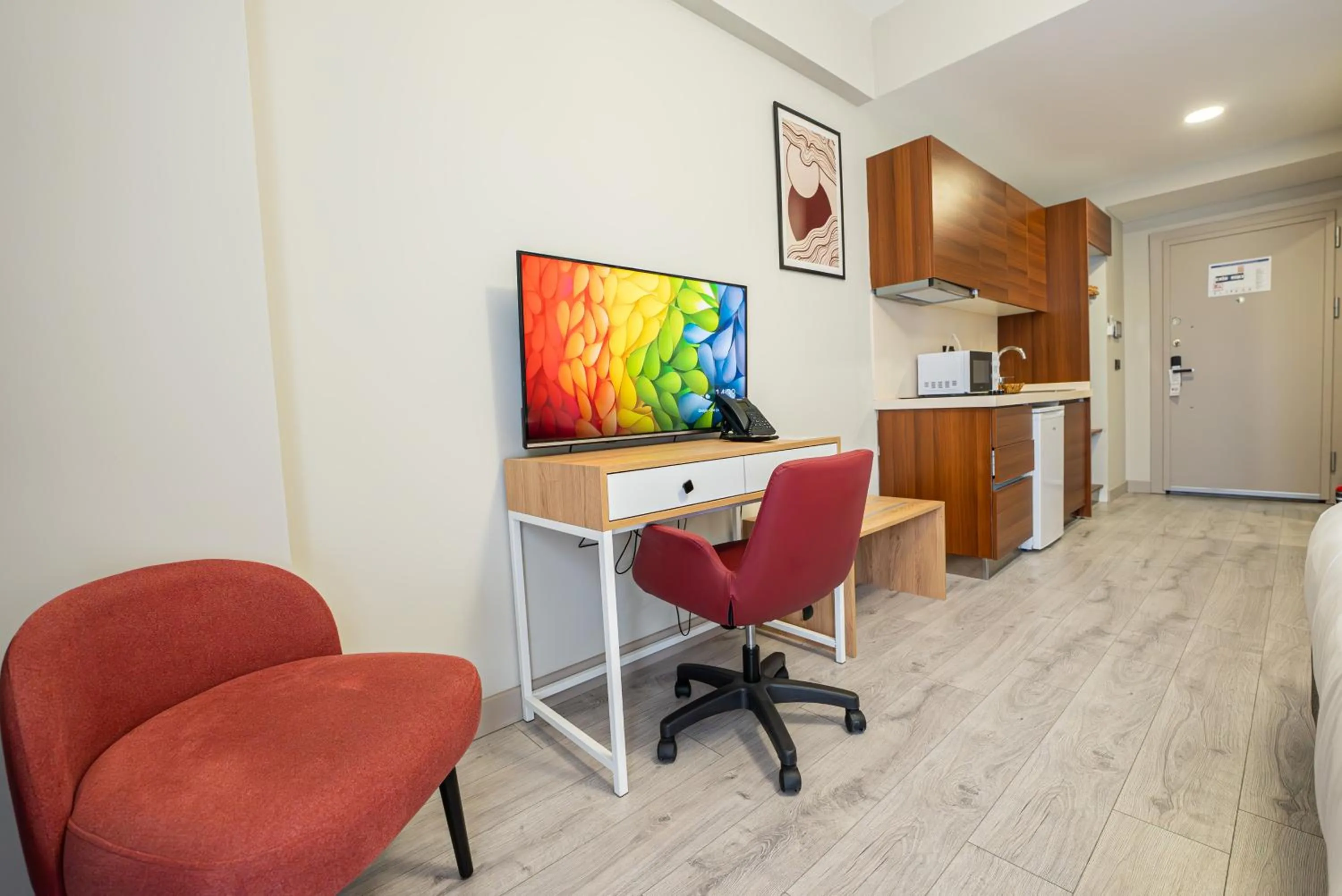 Photo of the whole room in Best Western Plus Hotel & Residences Istanbul