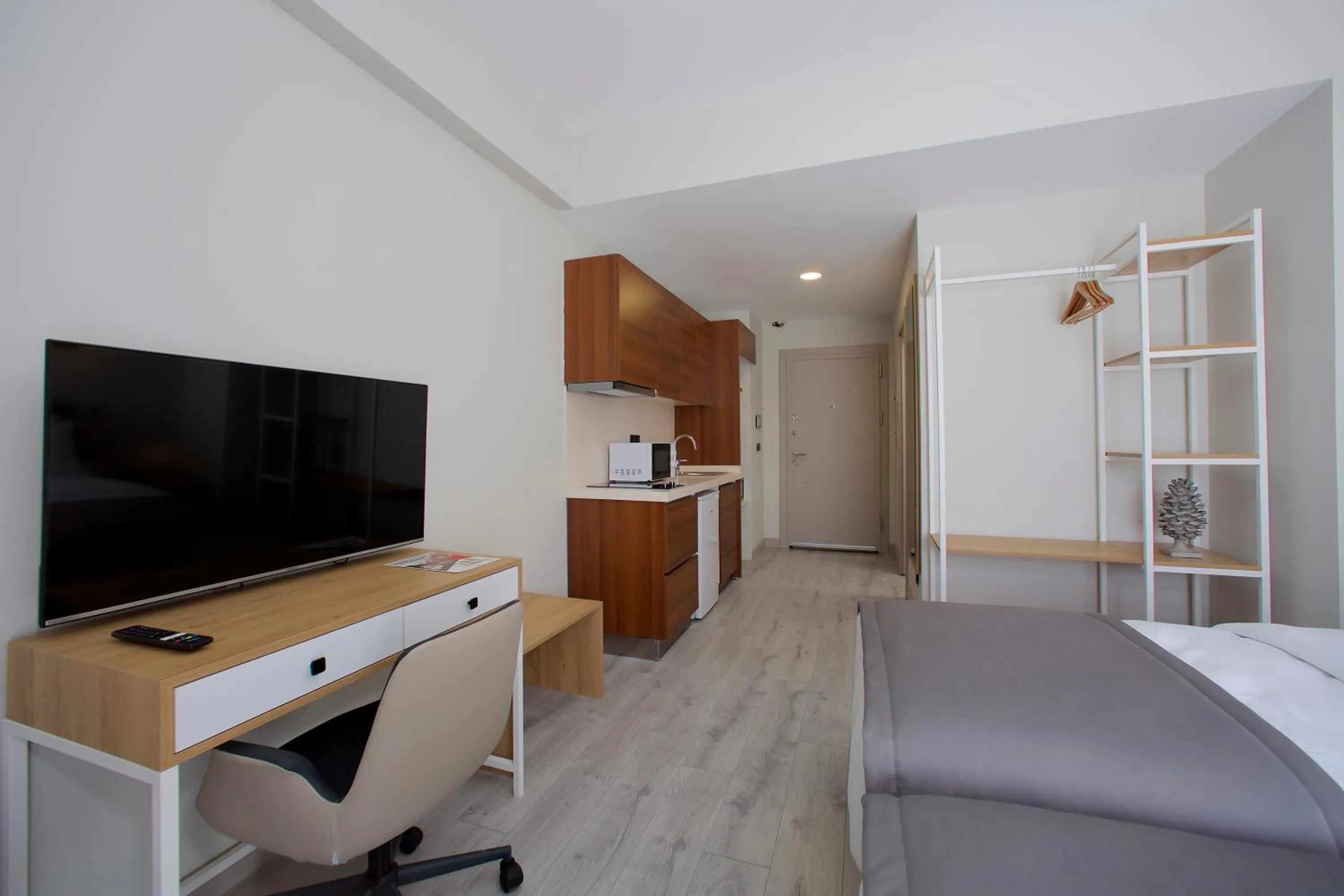 TV and multimedia, Bed in Best Western Plus Hotel & Residences Istanbul