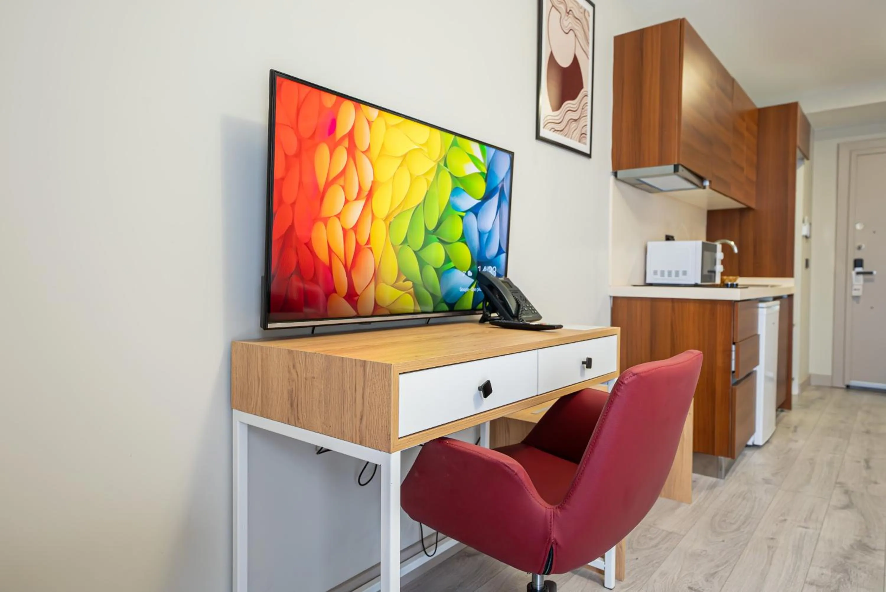 Photo of the whole room in Best Western Plus Hotel & Residences Istanbul