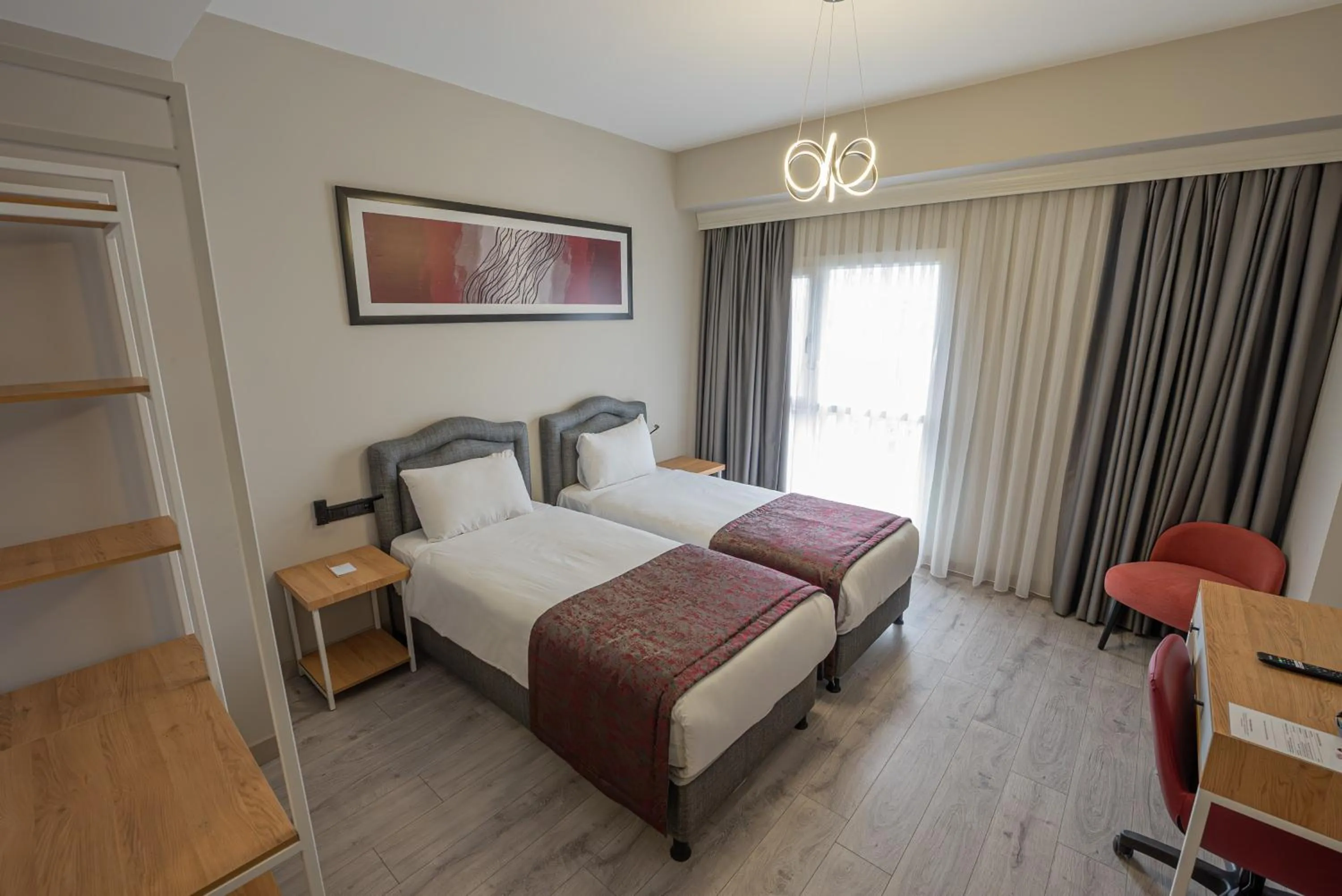 Photo of the whole room, Bed in Best Western Plus Hotel & Residences Istanbul