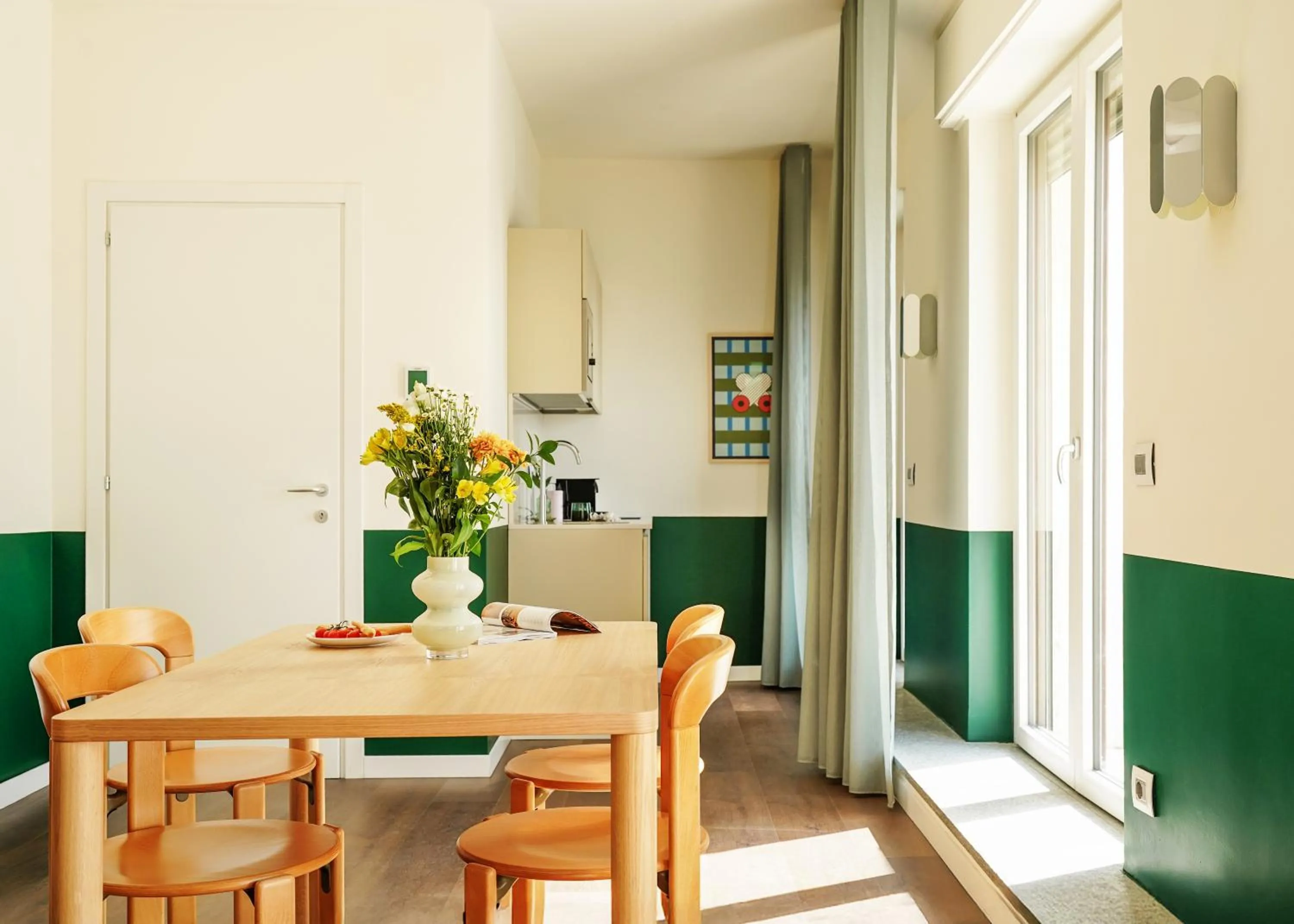 Dining area in Numa Milan Sempione