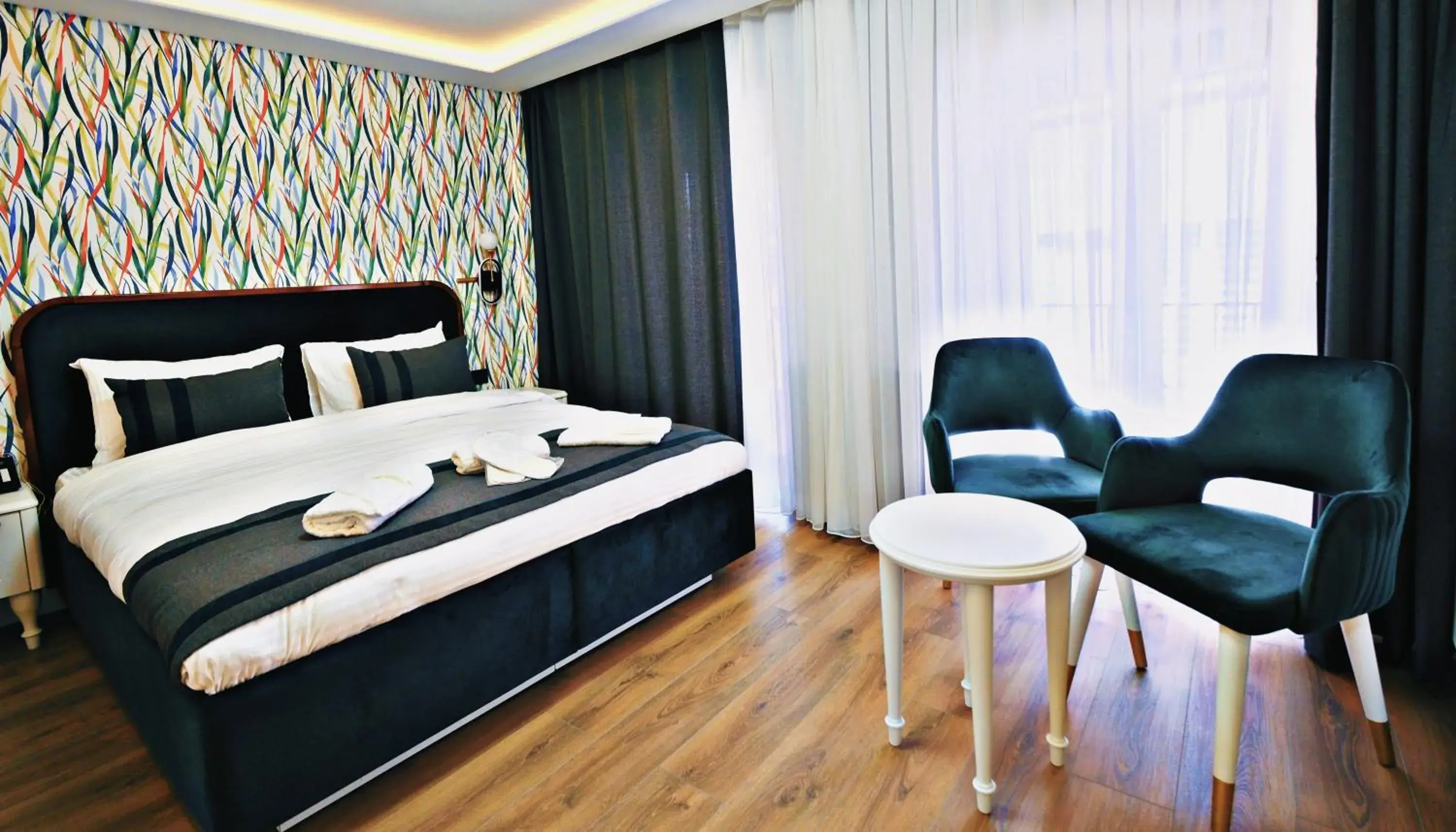 Deluxe Double Room with City View in the saint hotel Deluxe Double Room with City View in the saint hotel