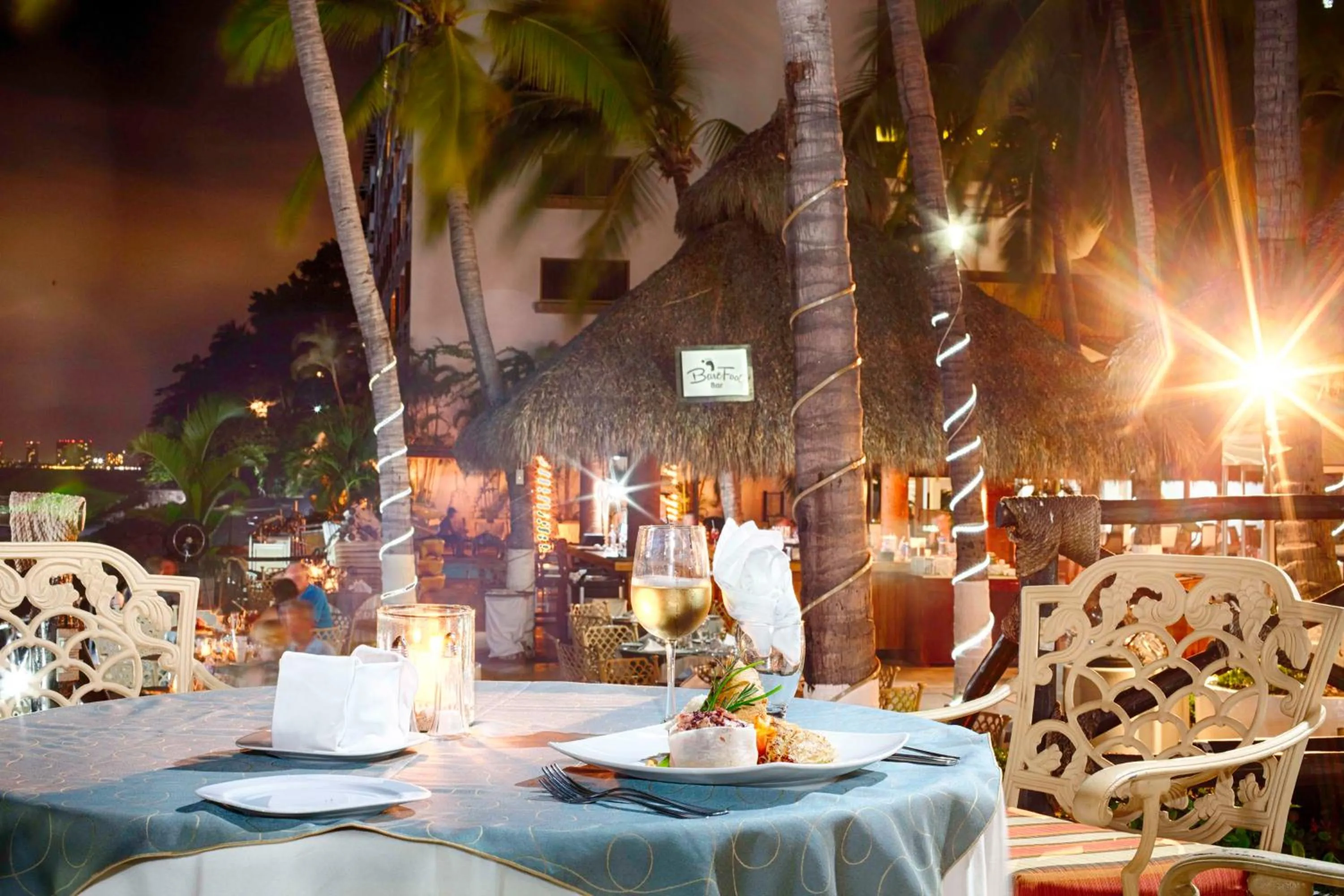 Restaurant/places to eat in Costa Sur Resort, Classico Collection by Sonesta