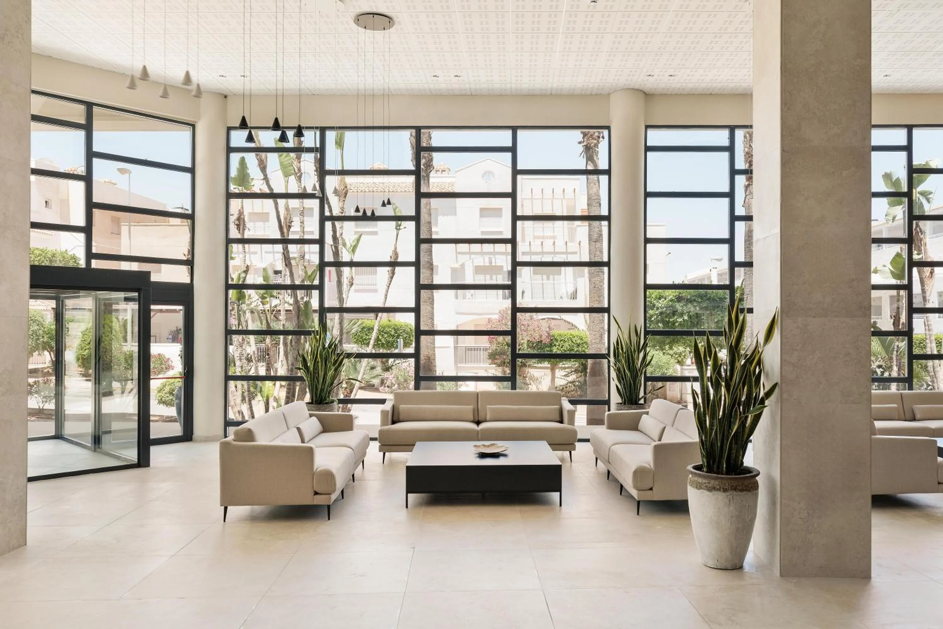 Lobby or reception in Hotel Best Oasis Tropical