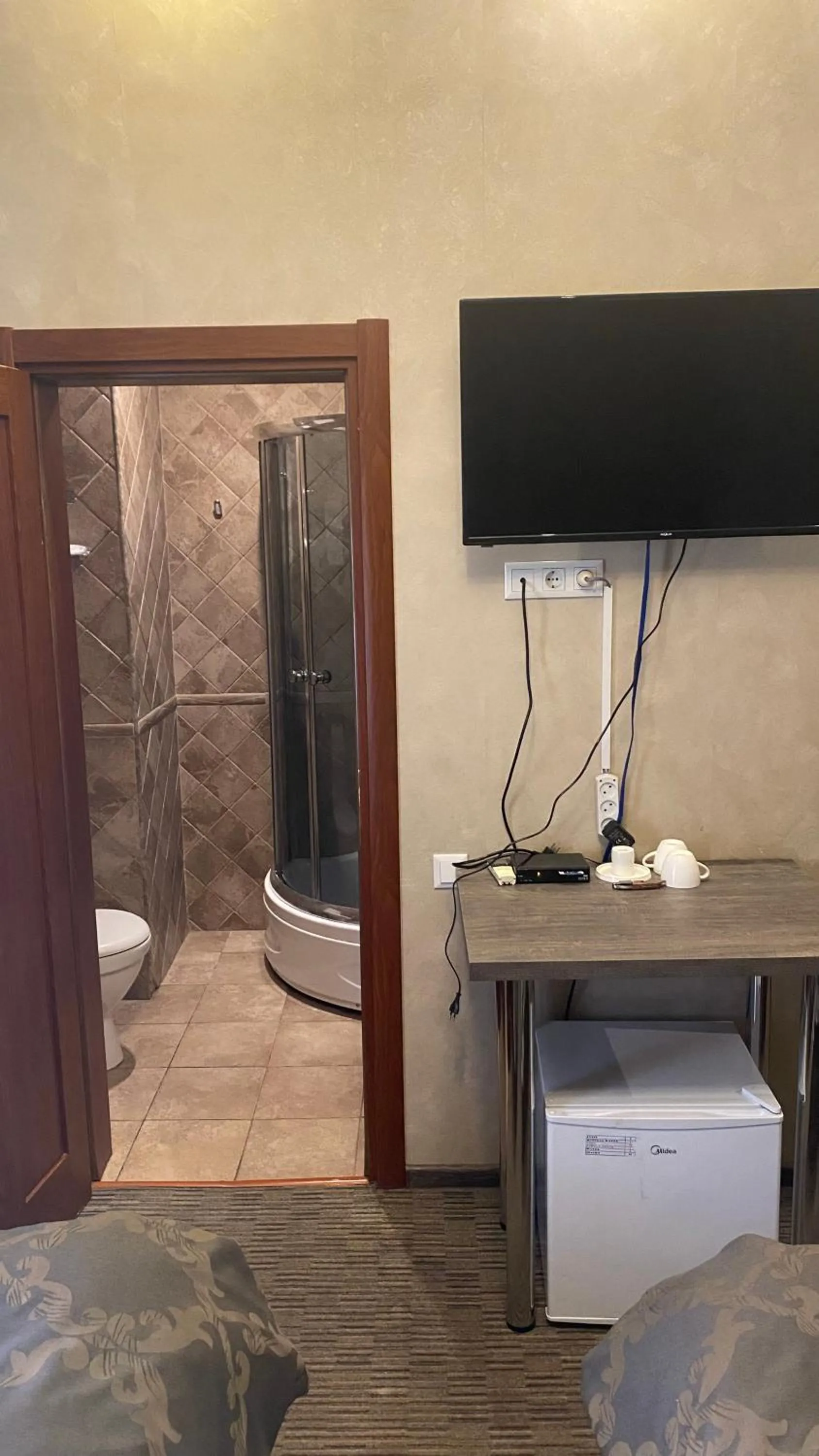 Shower in Hotel Old Rustaveli