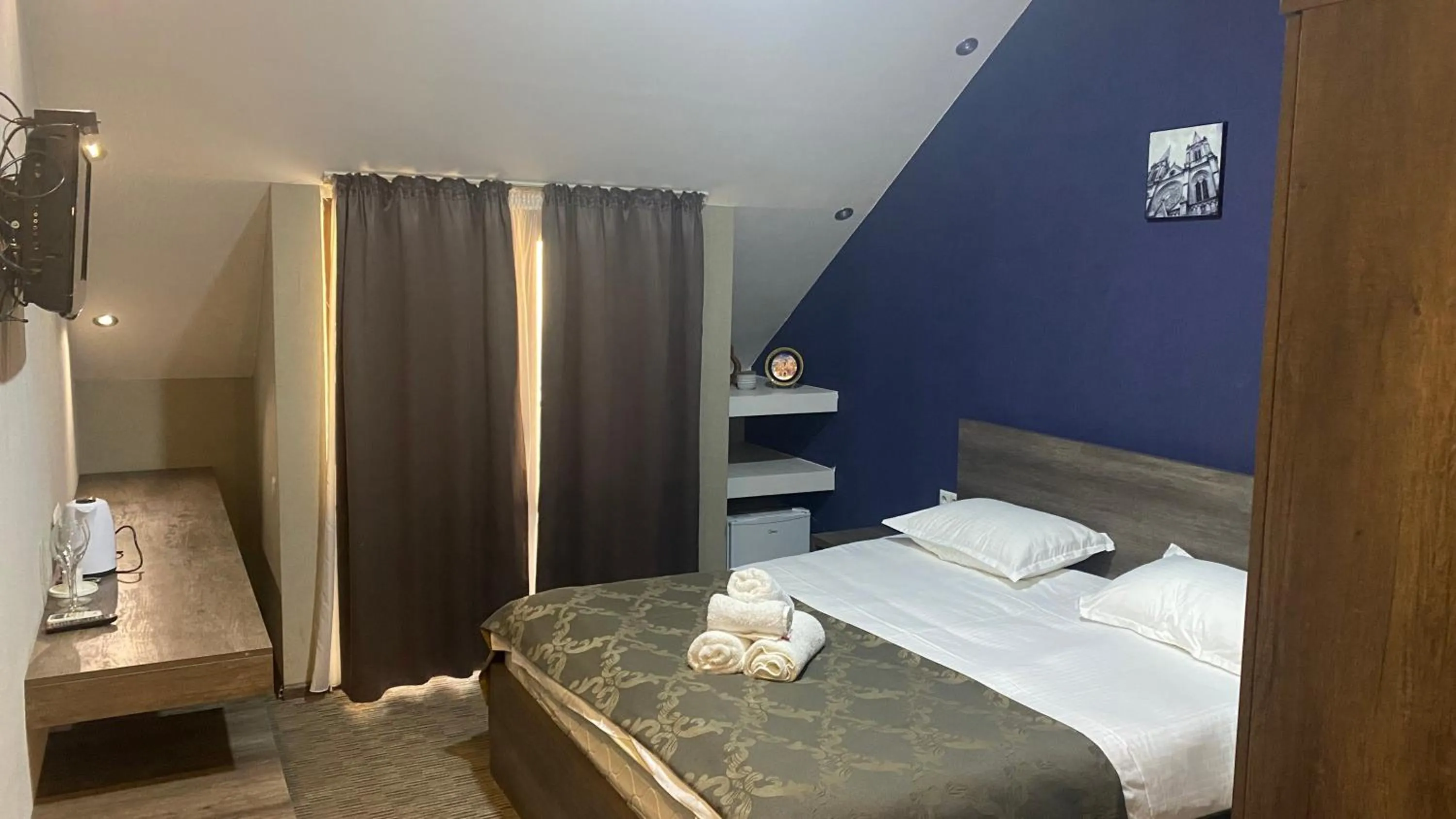 Bed in Hotel Old Rustaveli