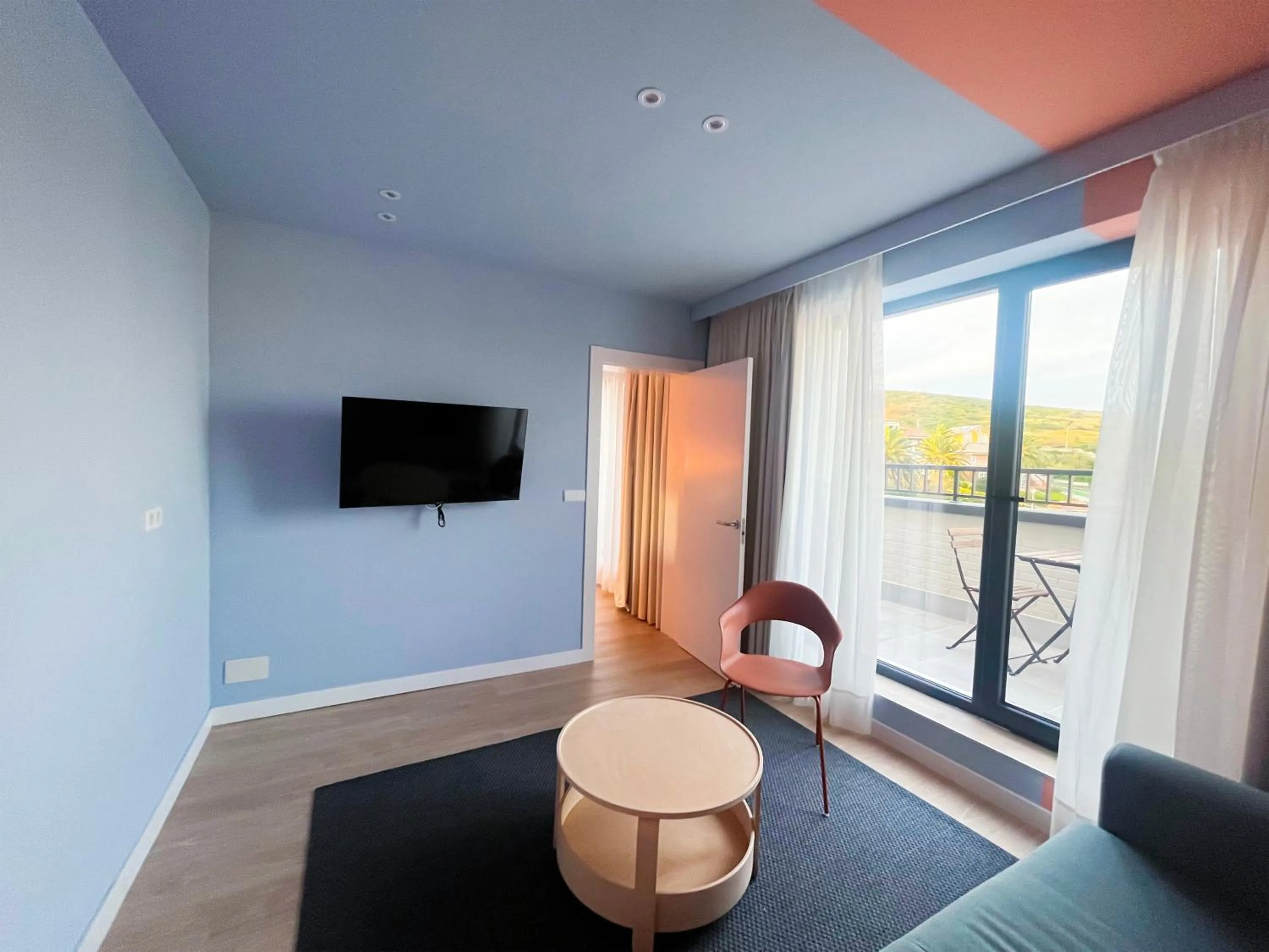 TV and multimedia in La marina sunset 3000