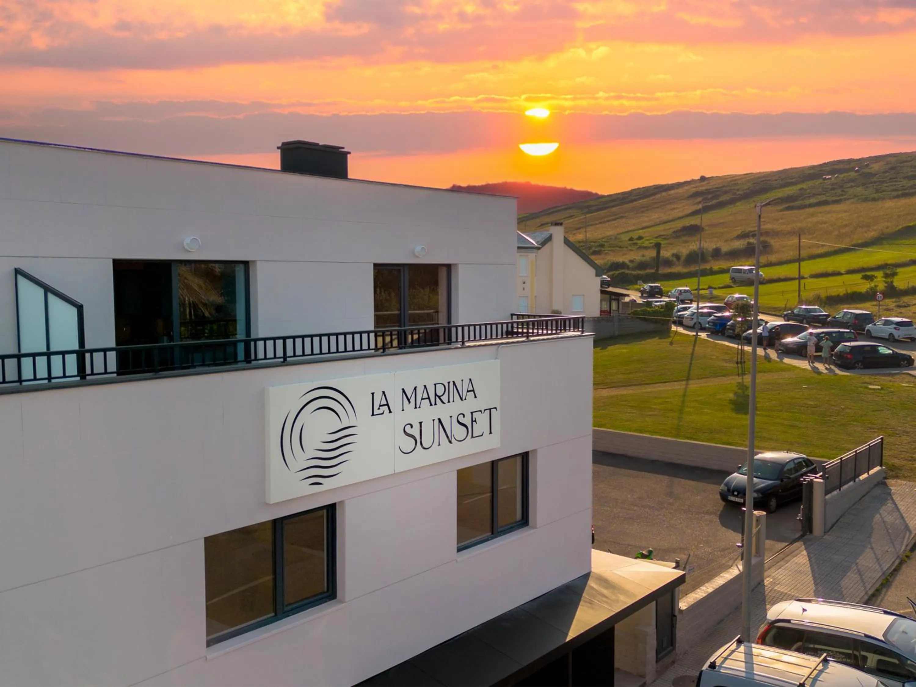 Bird's eye view in La marina sunset 3000