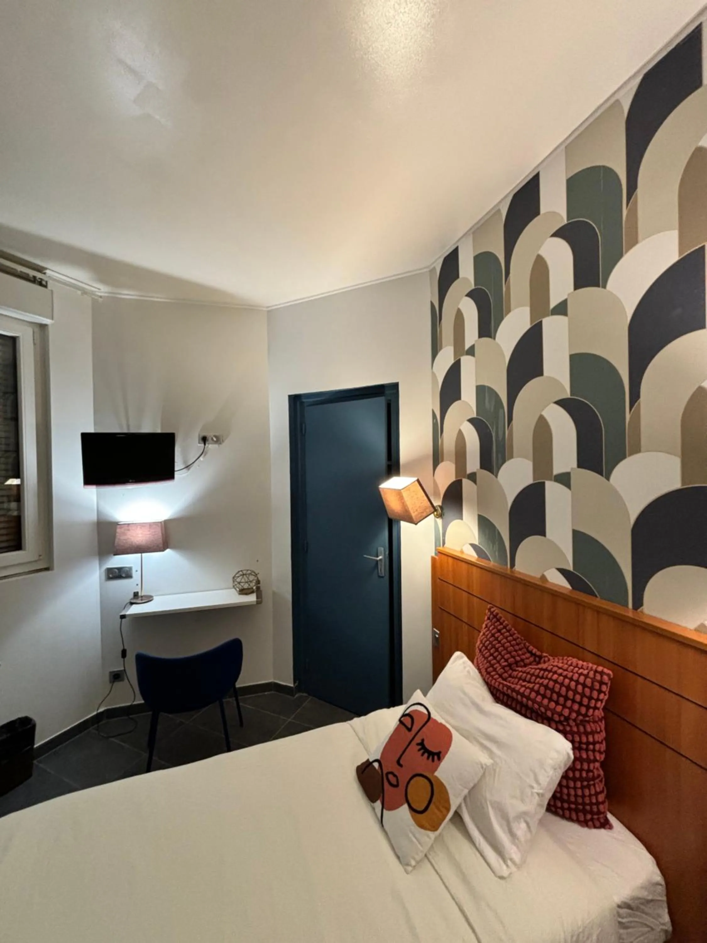 Bed in Hôtel Astrid