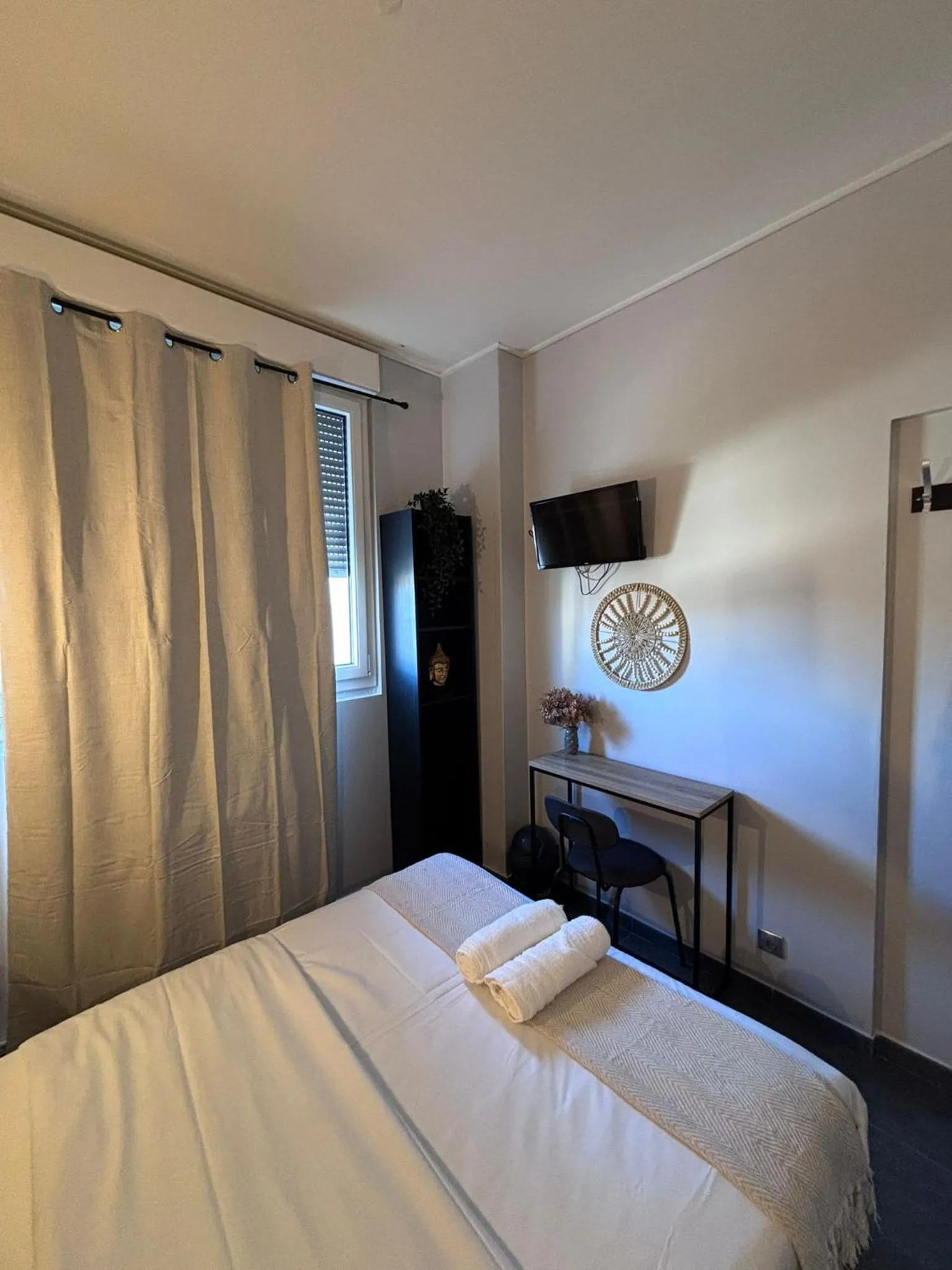 Bed in Hôtel Astrid