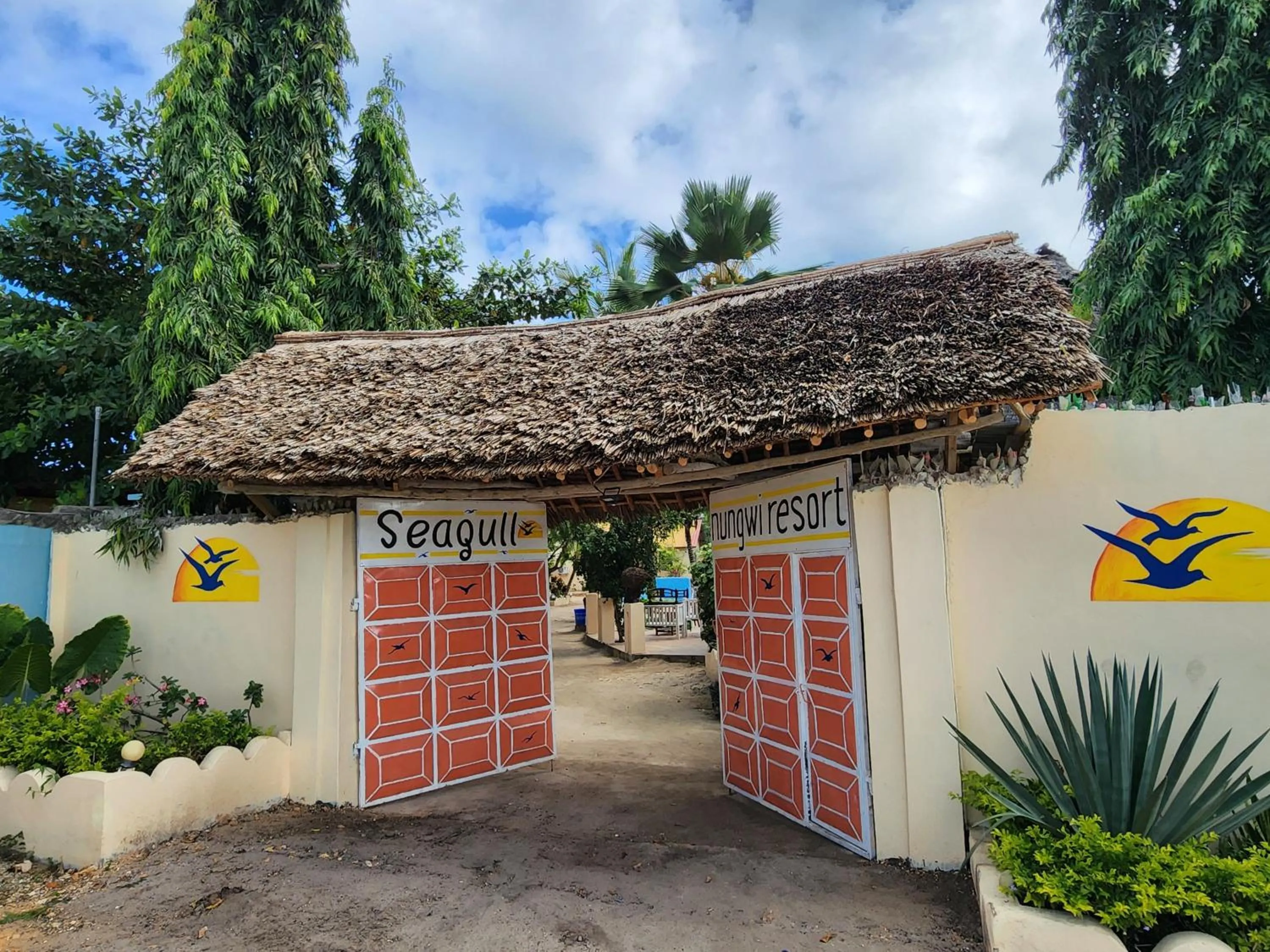 Facade/entrance in Seagull Nungwi Resort