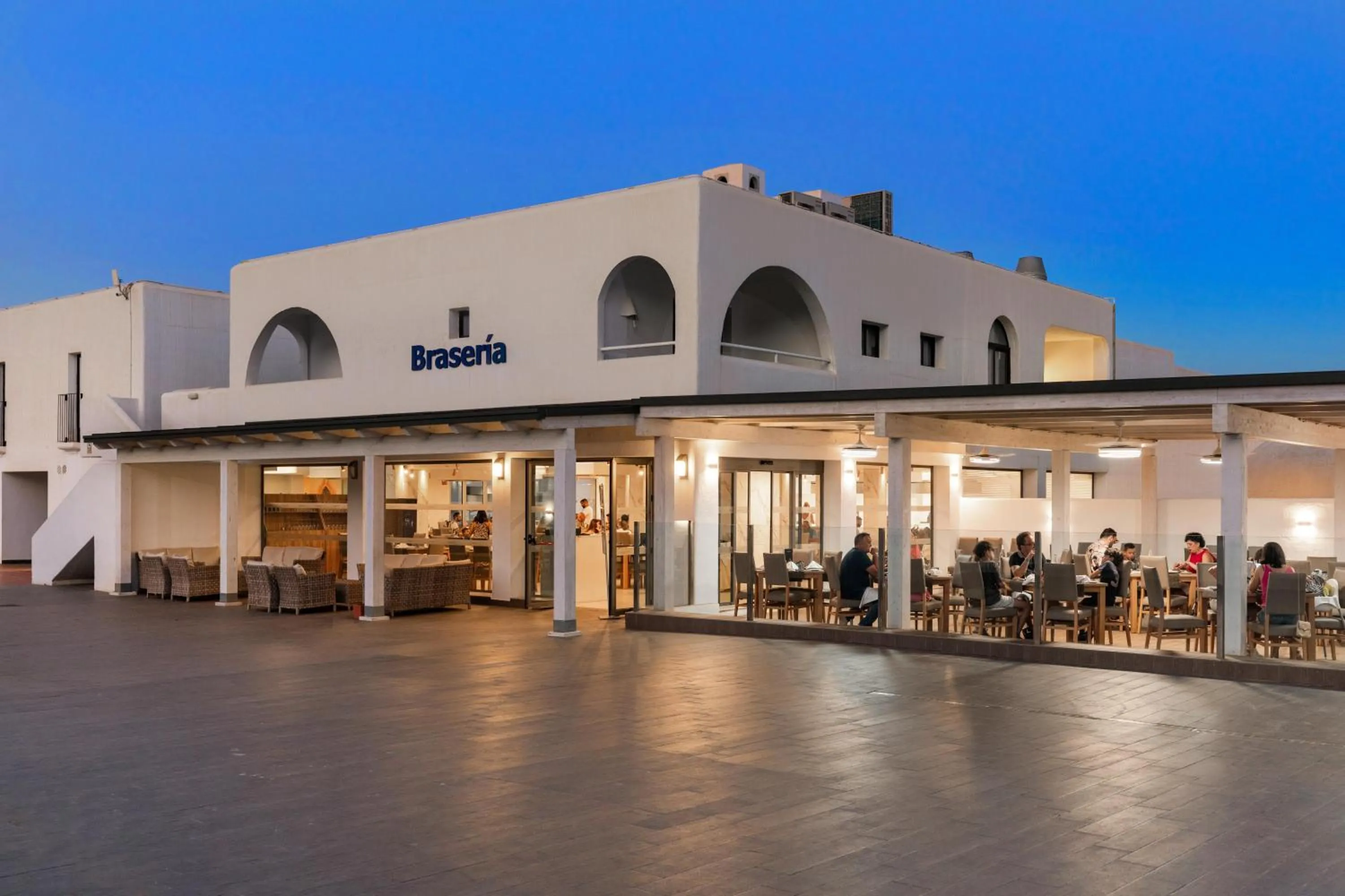 Restaurant/places to eat in Best Club Vacaciones Pueblo Indalo