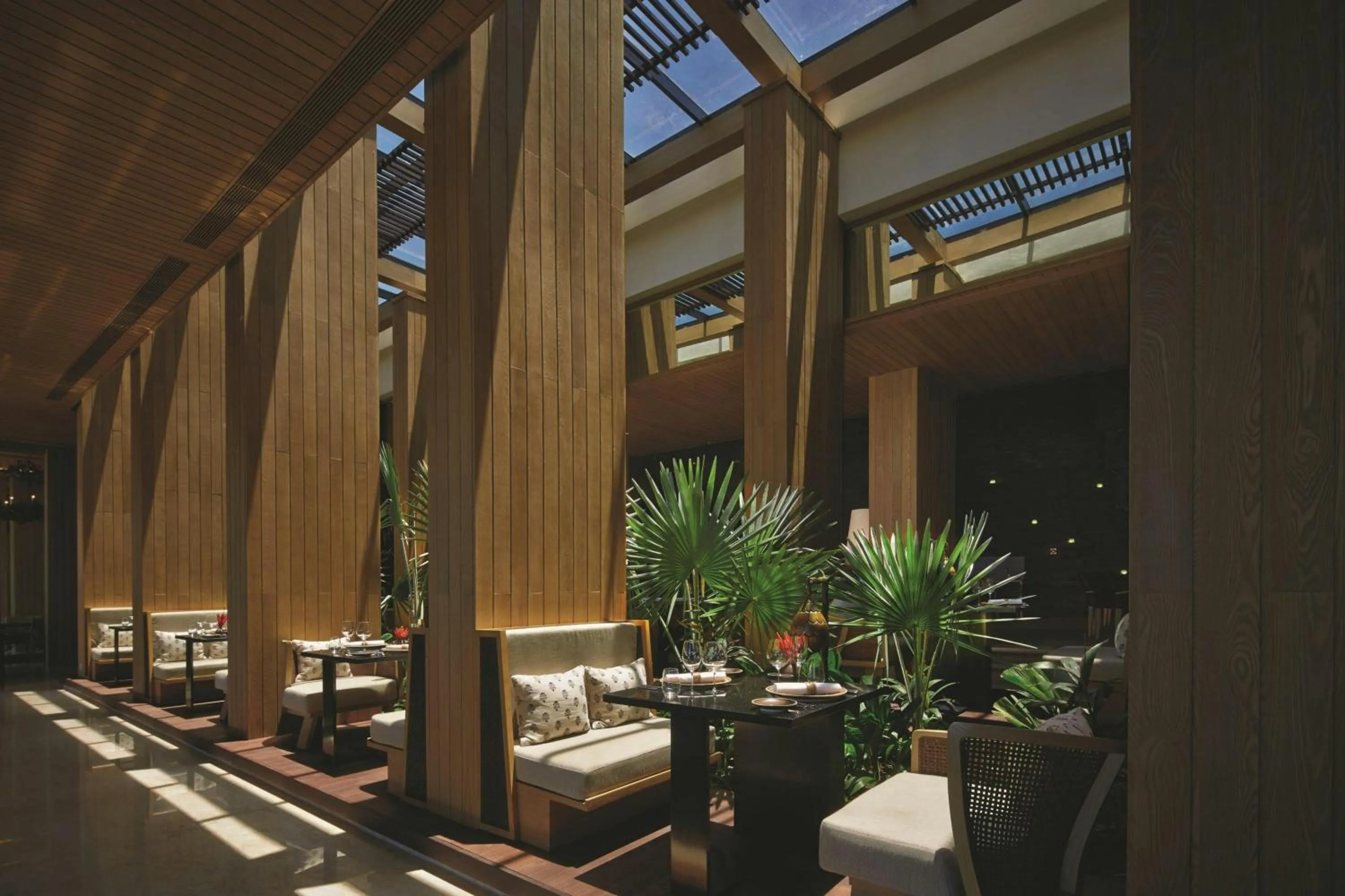 Restaurant/places to eat in The Ritz-Carlton Bali