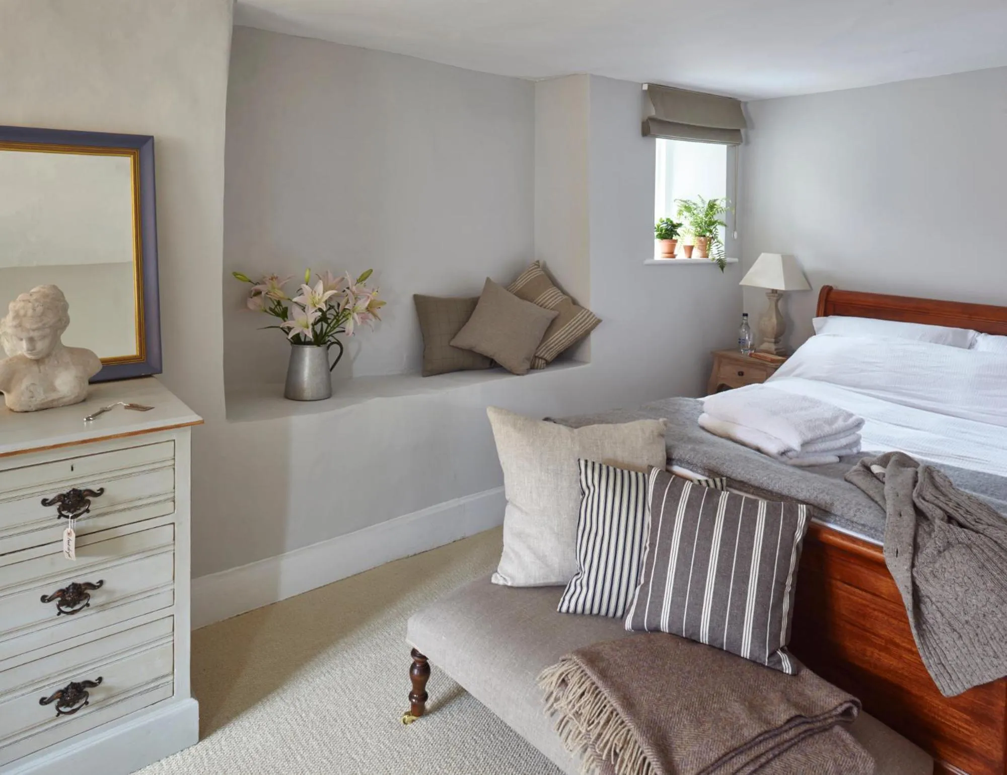 Bed in Sign of the Angel