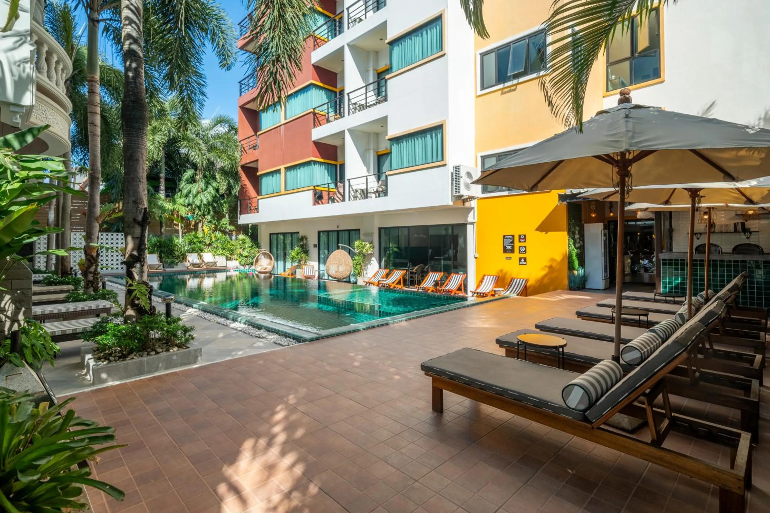 Swimming pool in Buasri Boutique Patong