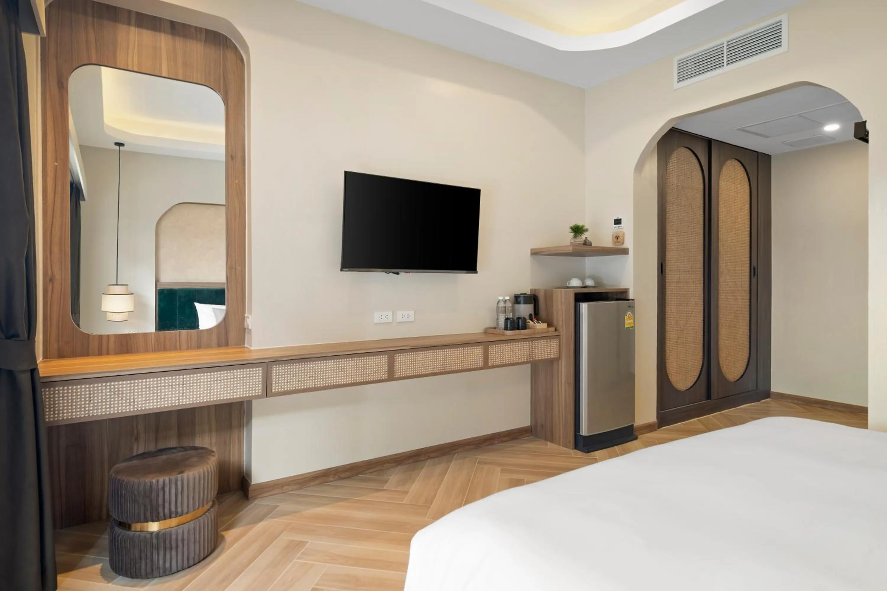 TV and multimedia, Bed in Buasri Boutique Patong