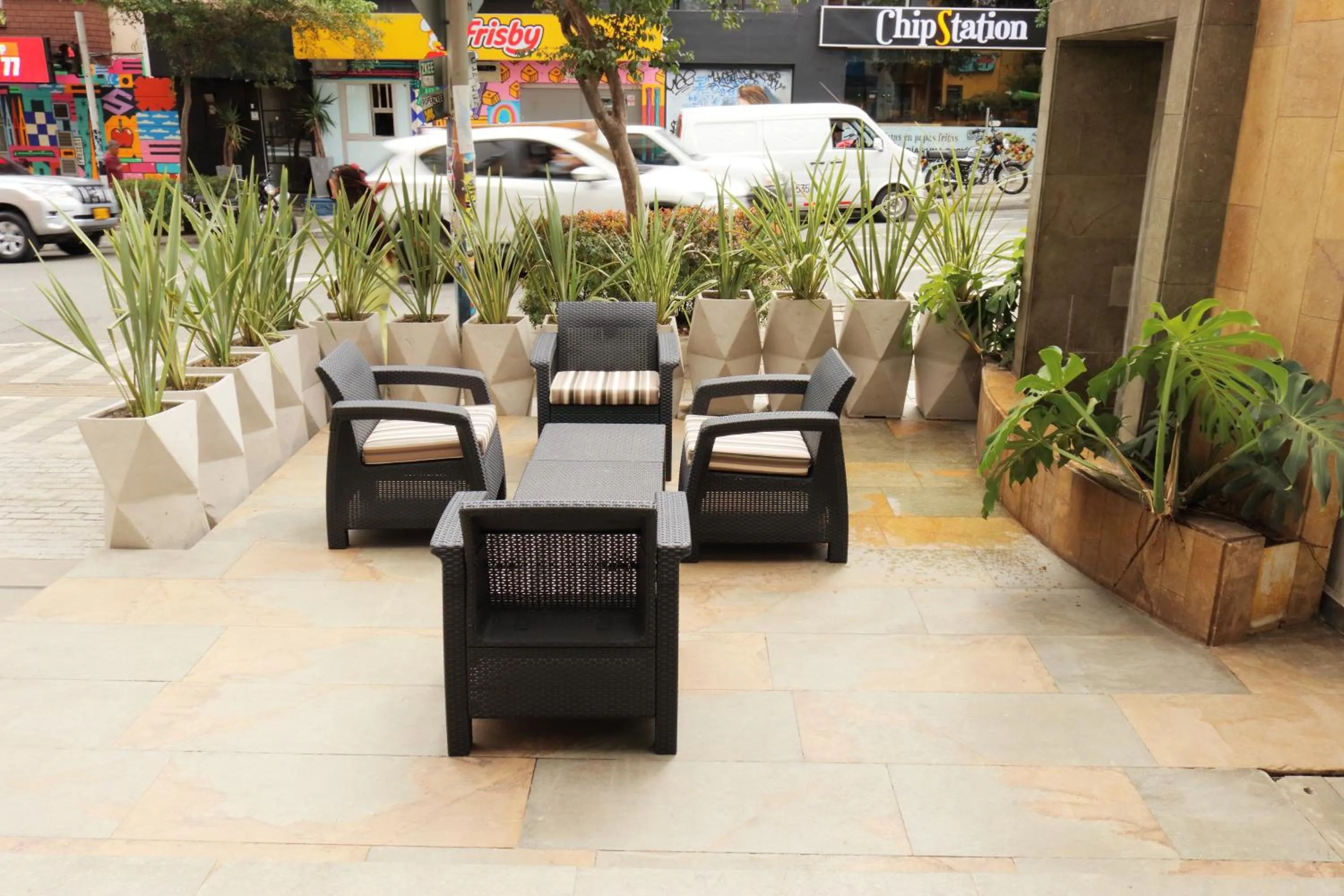 Seating area in Hotel Lleras 10