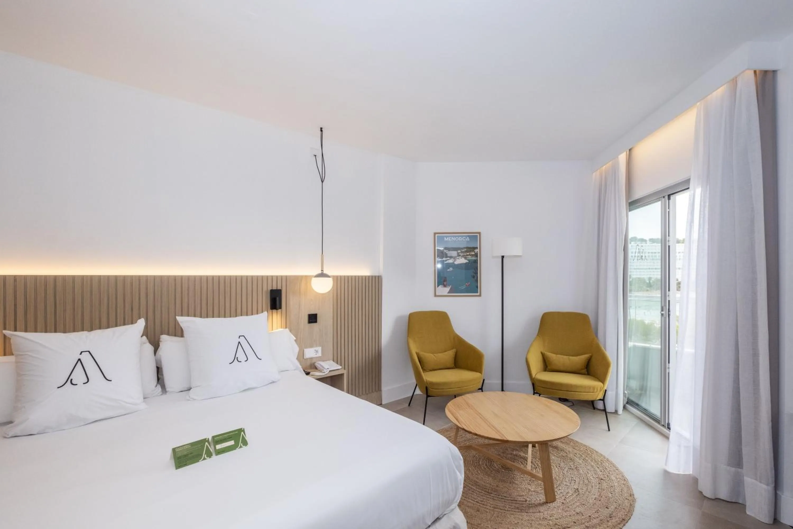 Seating area, Bed in ARTIEM Audax - Adults Only