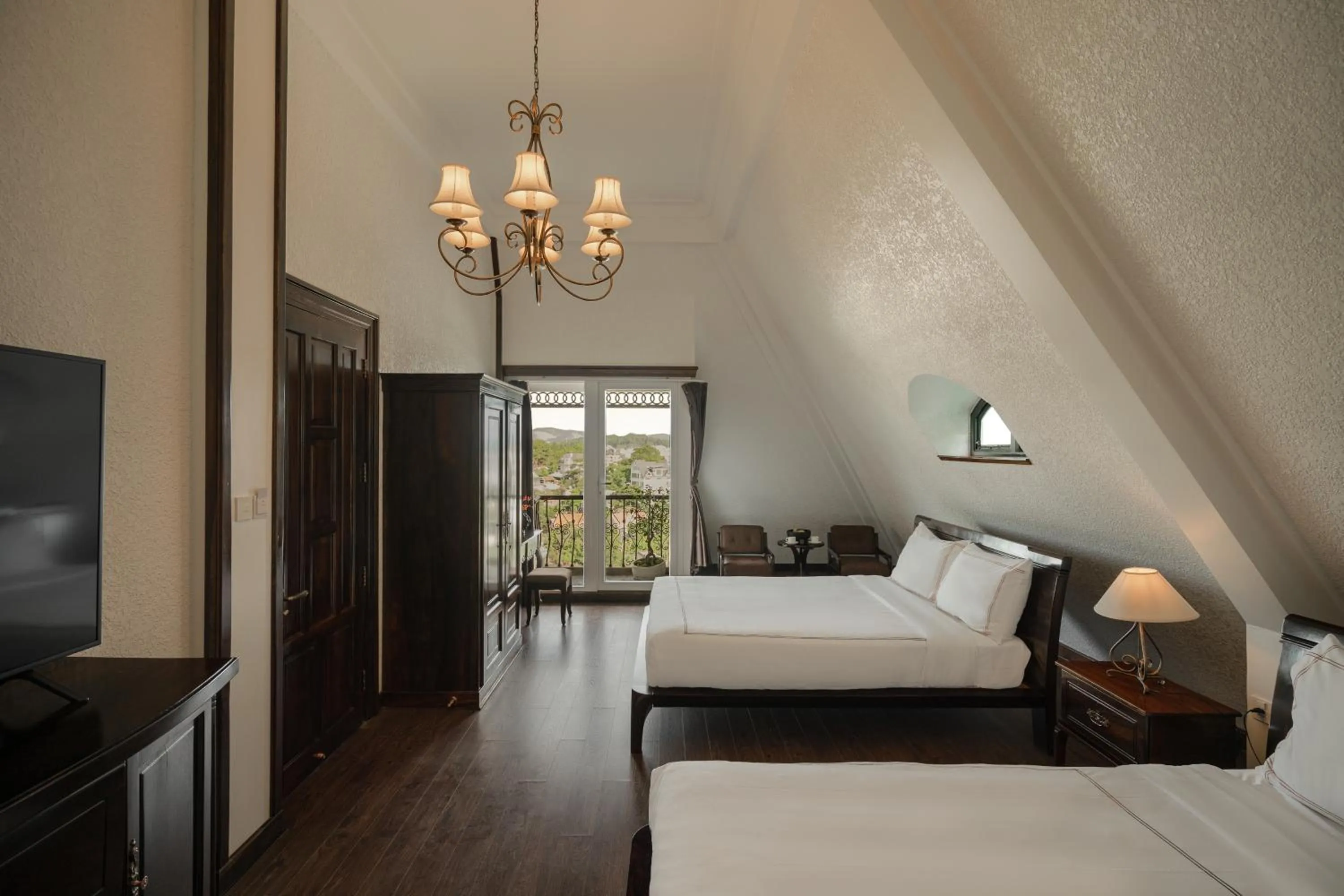 Bed in The Manor Villas Da Lat