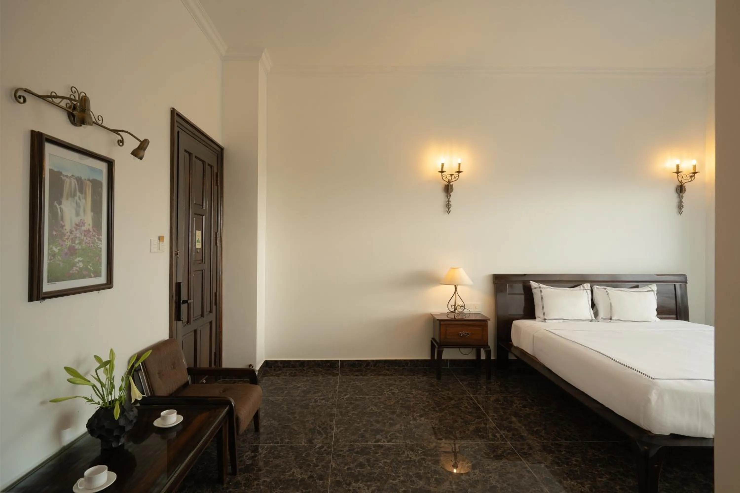 Bed in The Manor Villas Da Lat