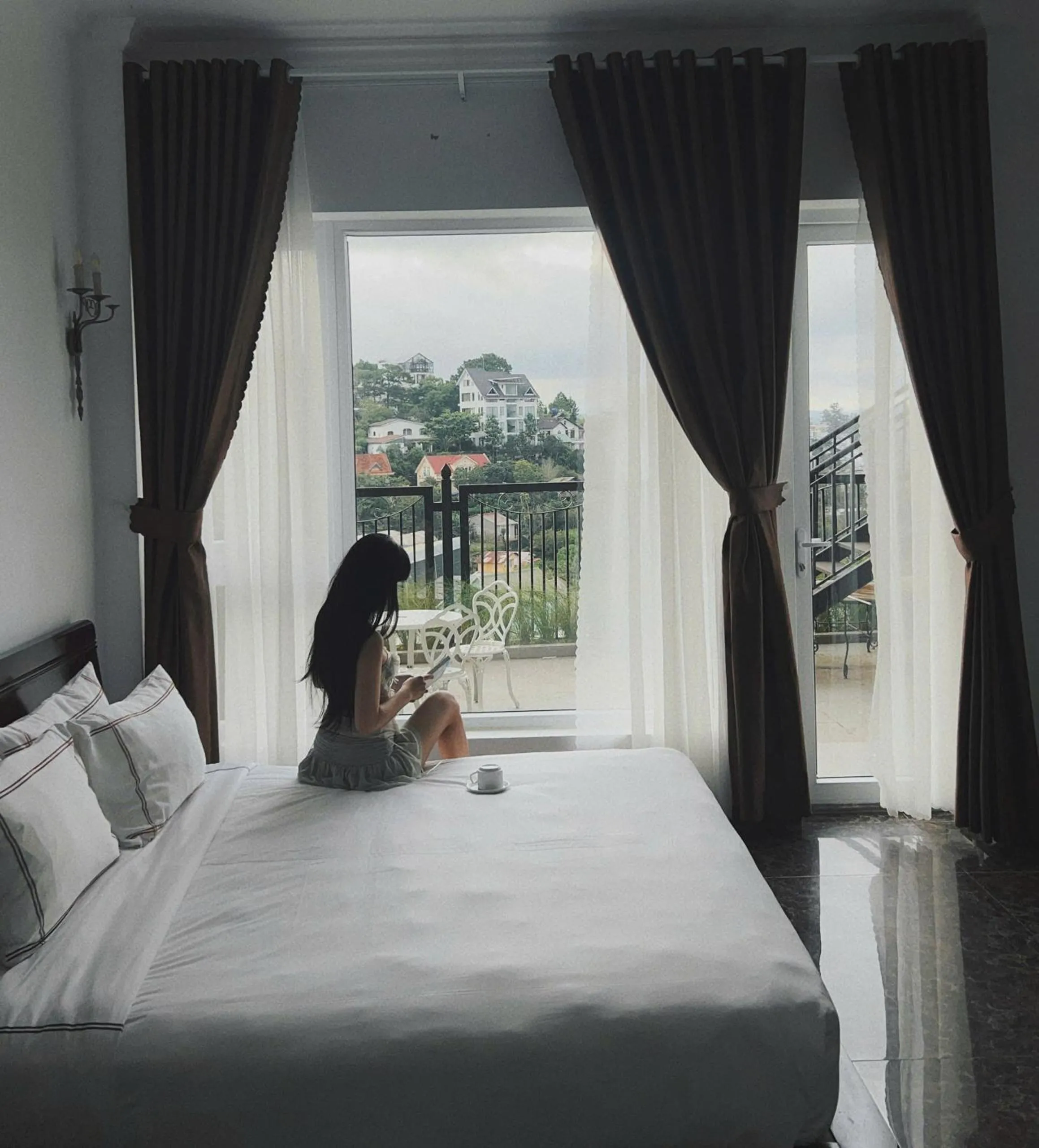 Natural landscape, Bed in The Manor Villas Da Lat