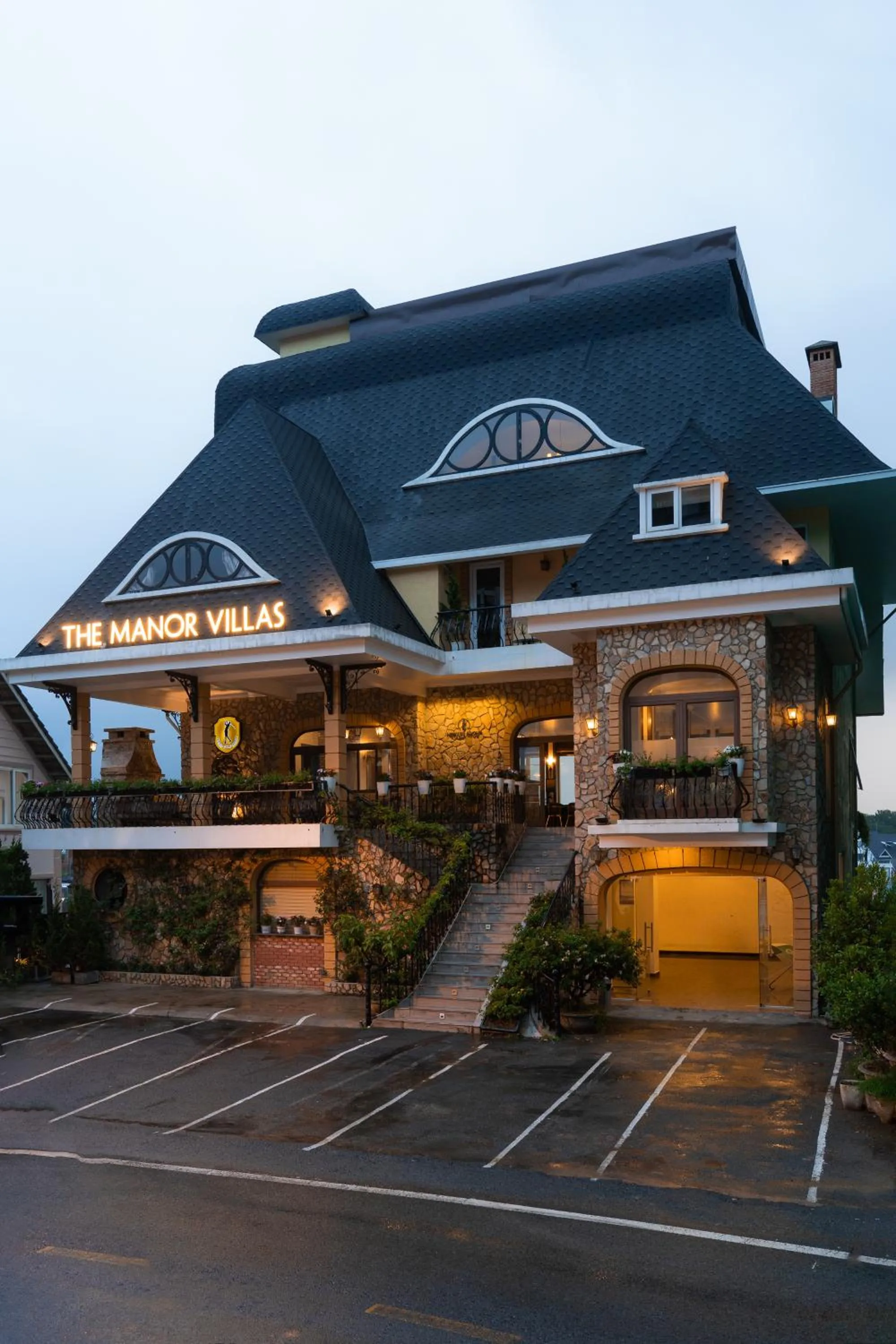 Property building in The Manor Villas Da Lat