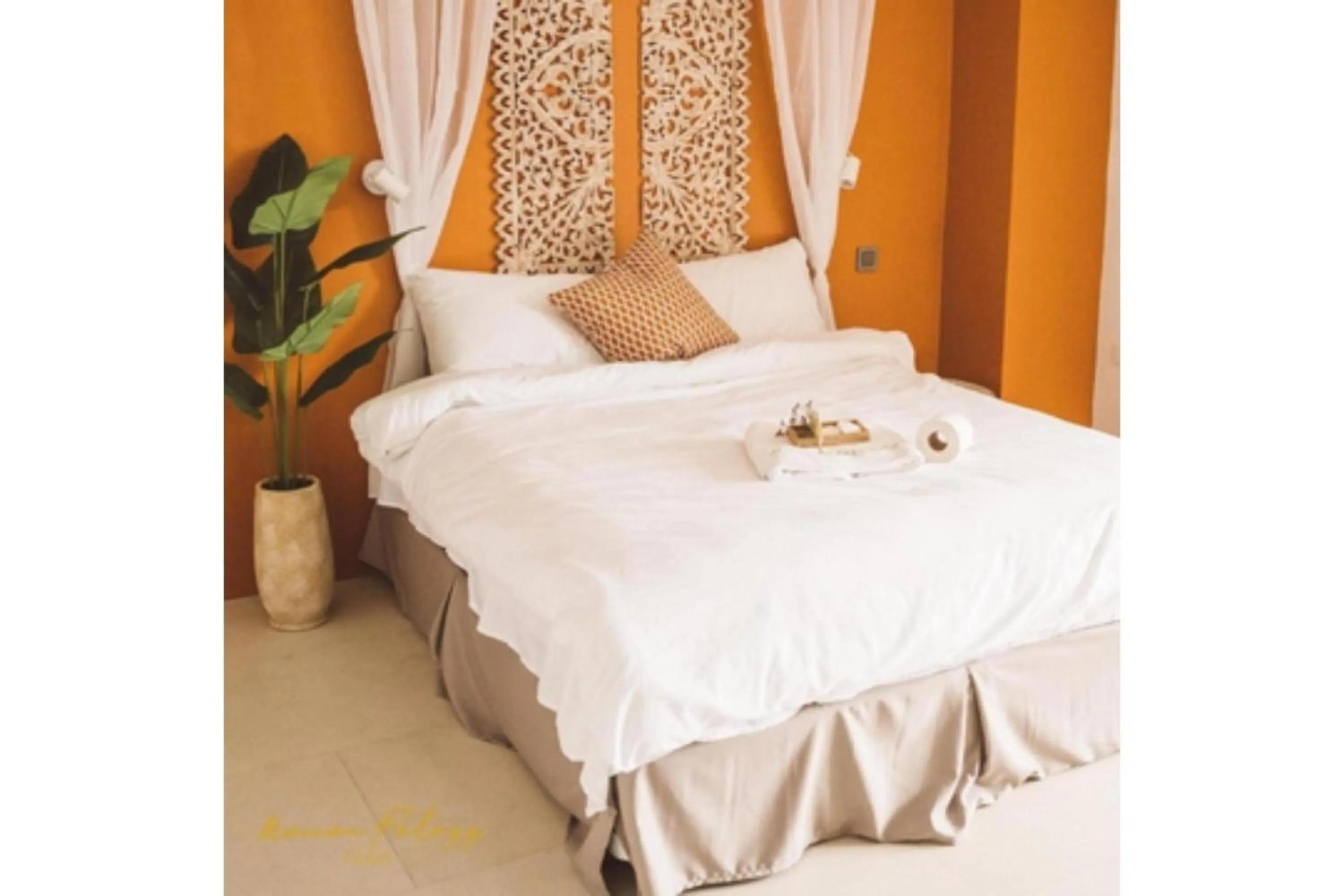 Photo of the whole room, Bed in Marian Palazz Hotel