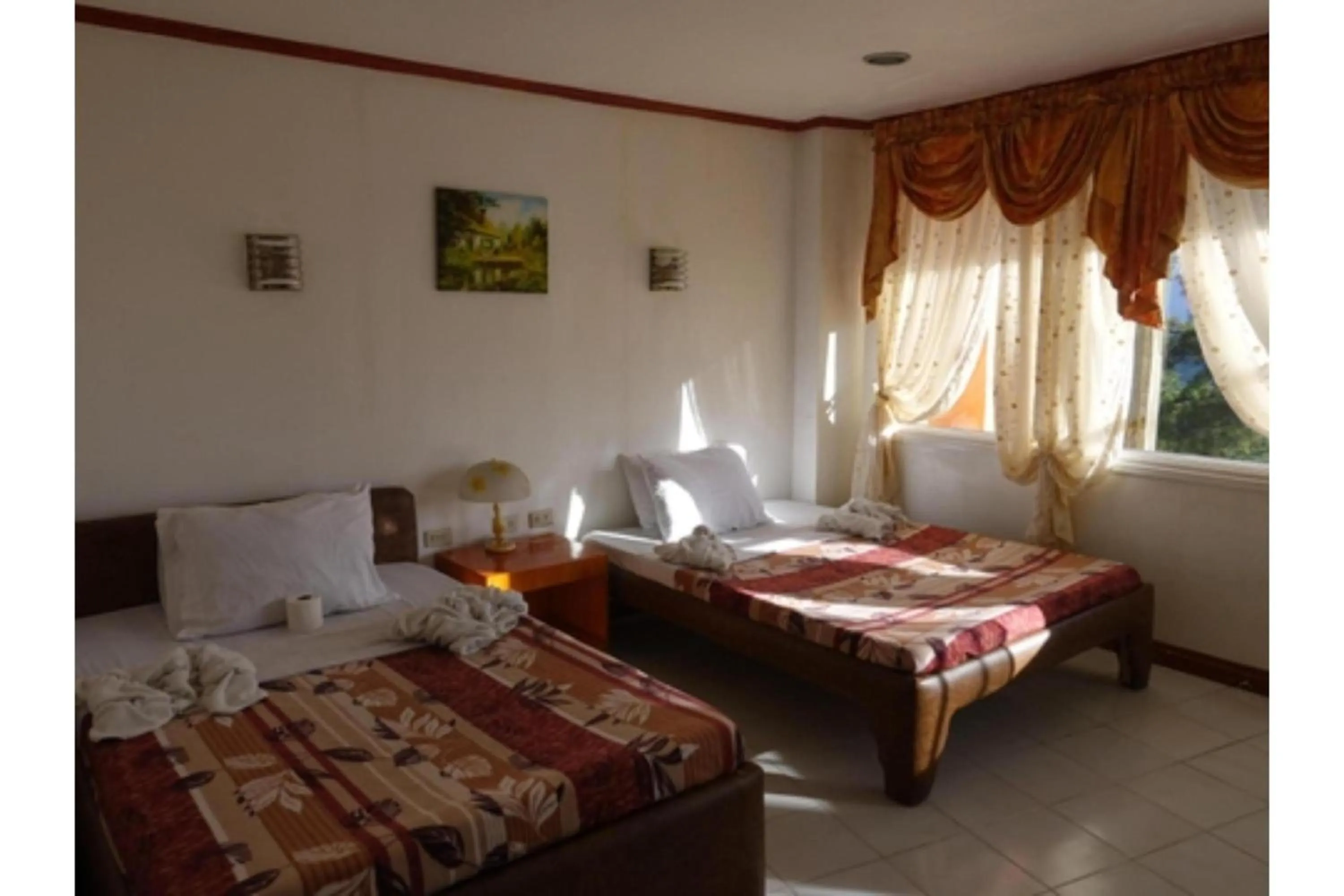 Photo of the whole room, Bed in Marian Palazz Hotel