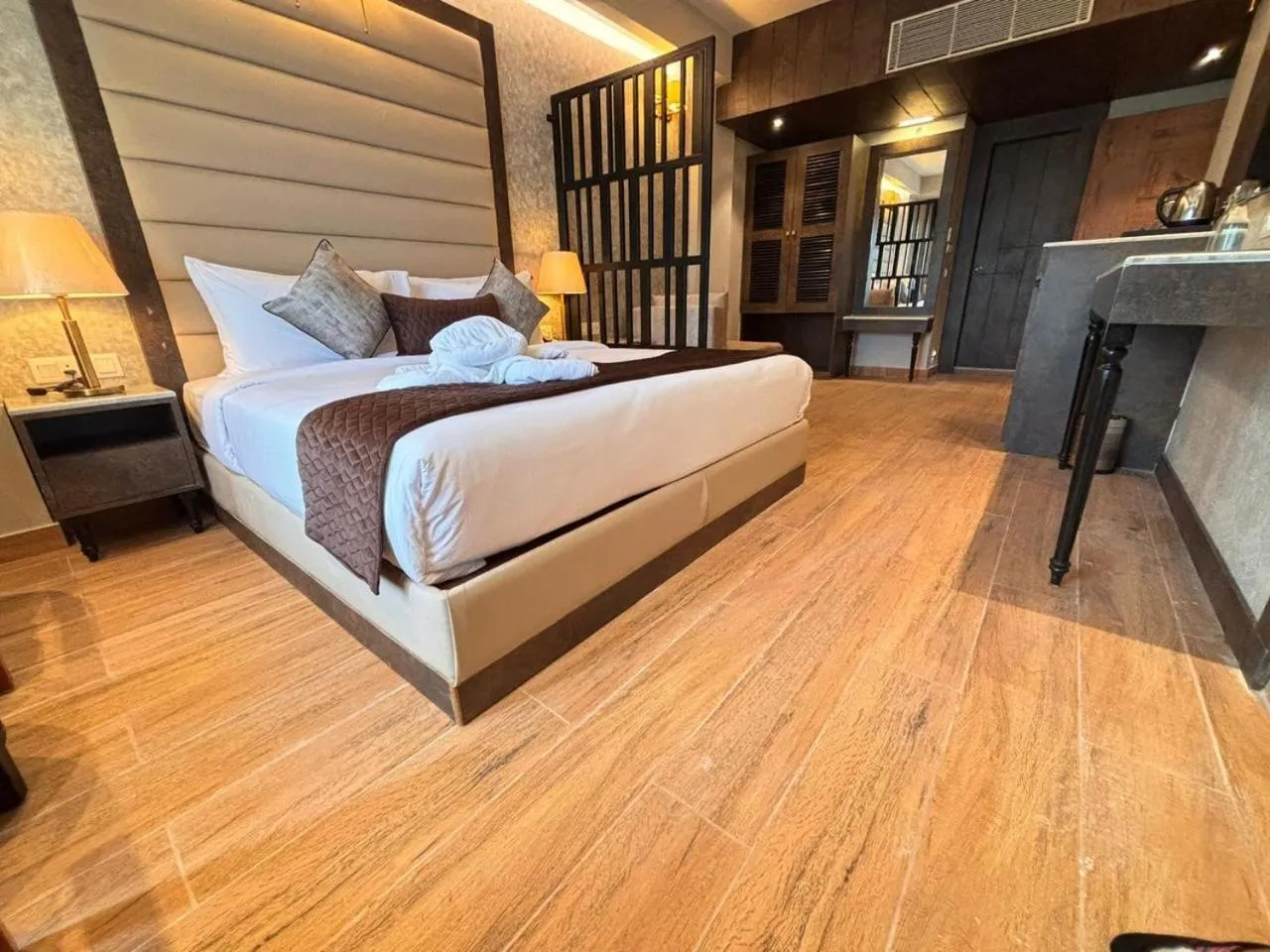 Bed in NORTHIN Hotel Kolkata Airport