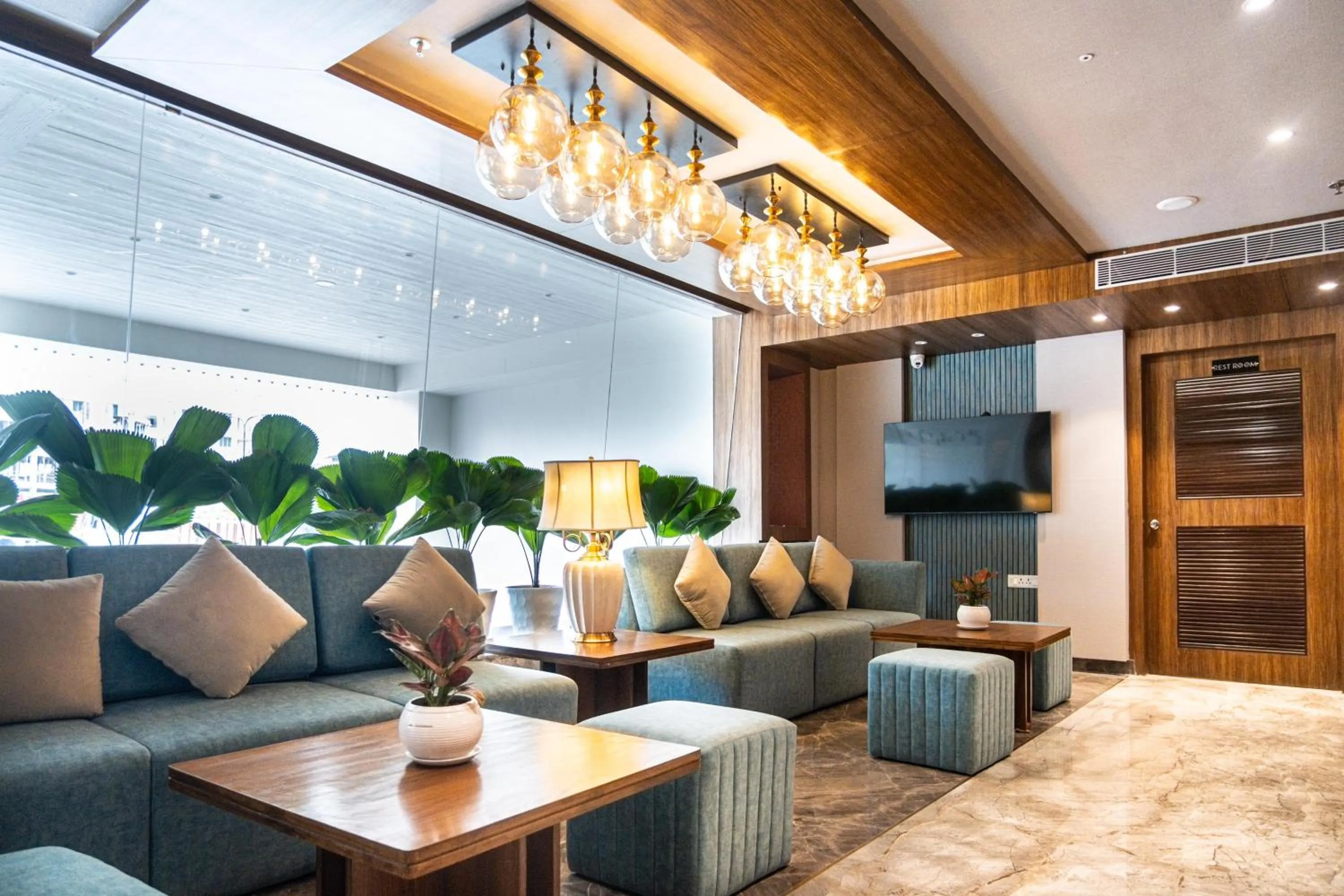 Lobby or reception in NORTHIN Hotel Kolkata Airport