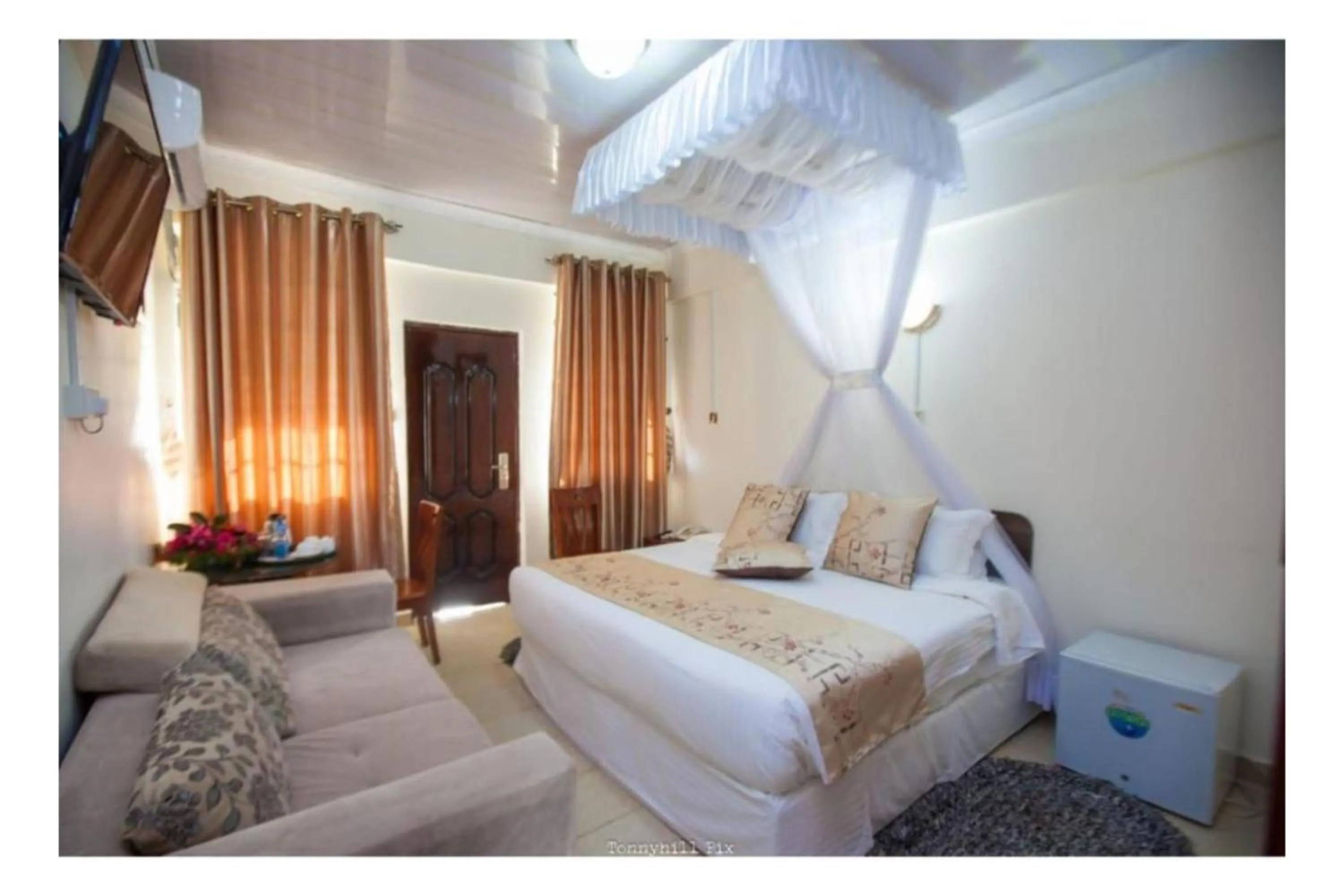 Bed in Parkview Safari Hotel & Apartments