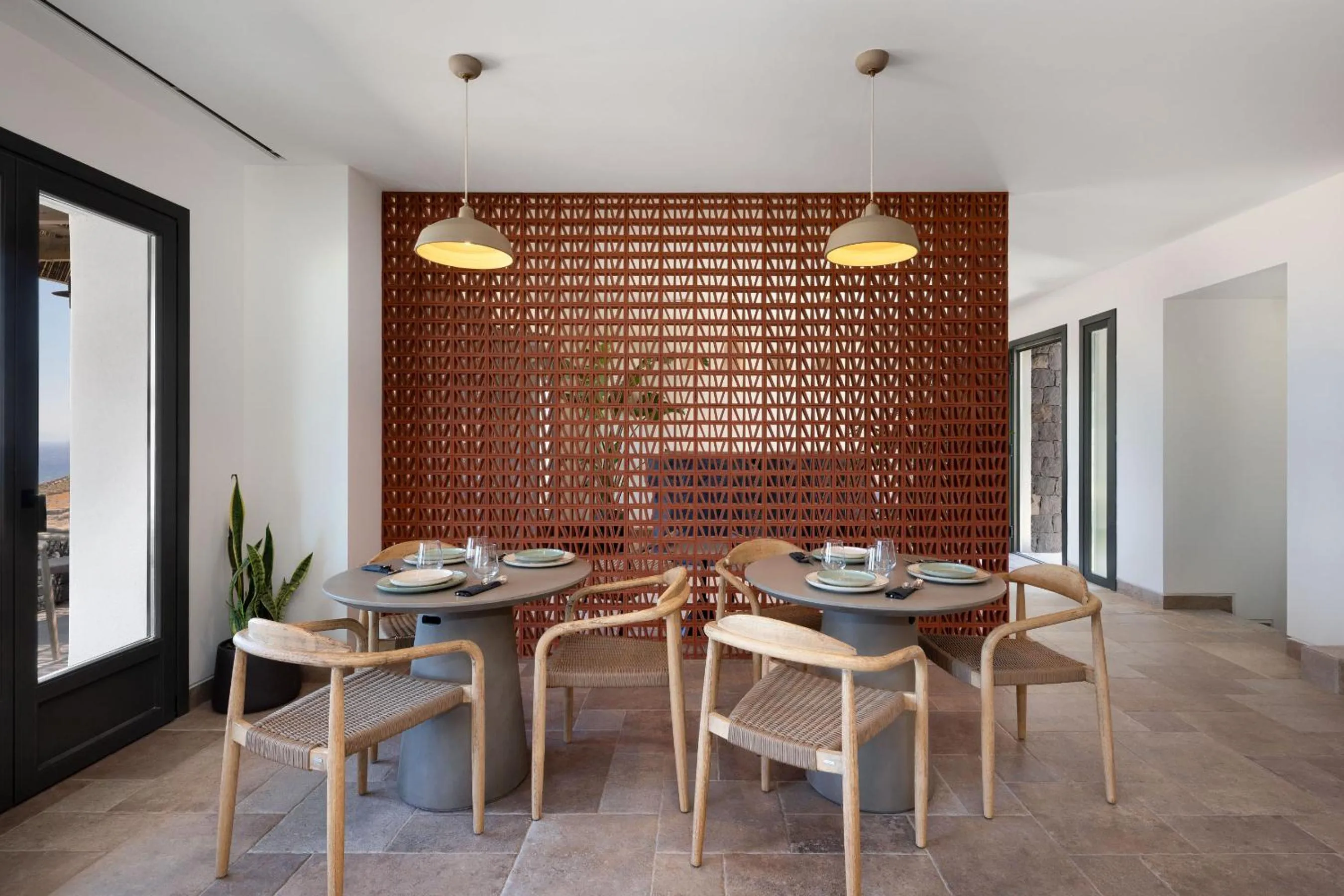 Restaurant/places to eat in Klοstrá