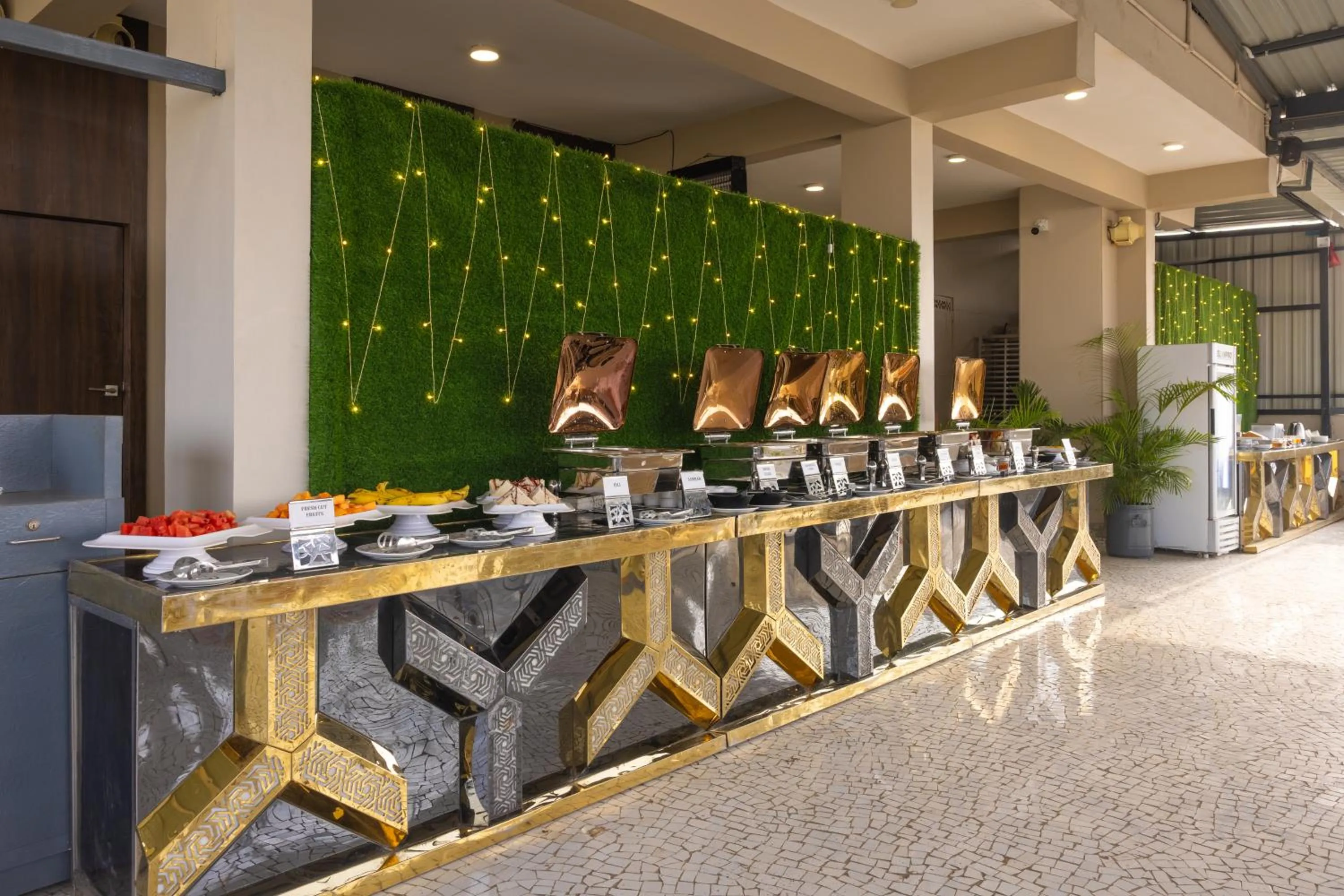 Pravasa Stay Near Luv Kush Square