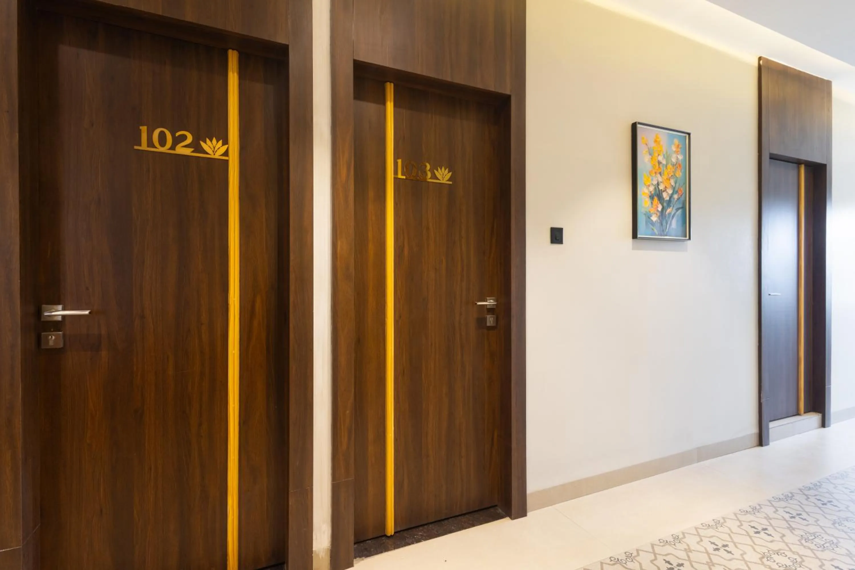 Pravasa Stay Near Luv Kush Square