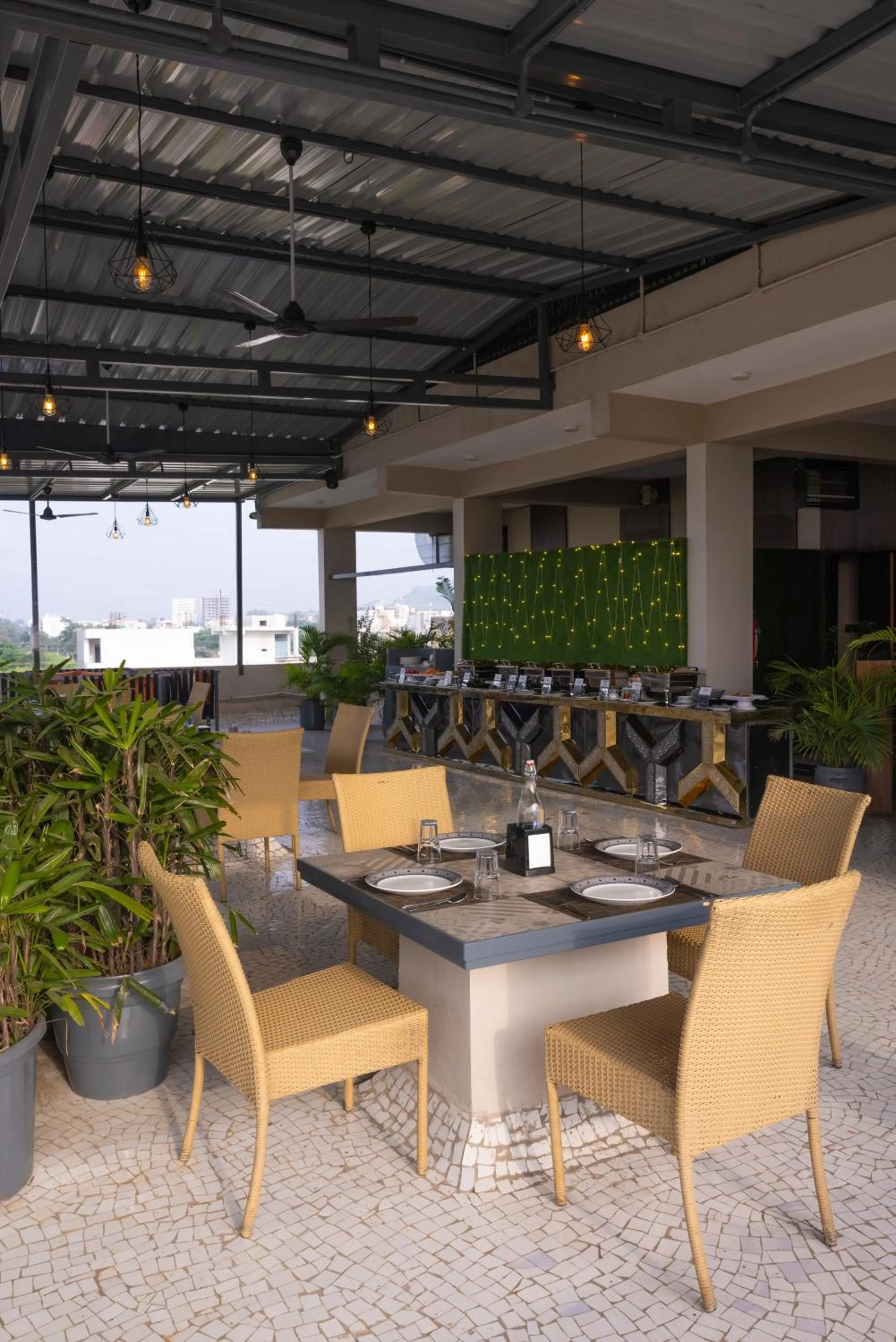 Pravasa Stay Near Luv Kush Square