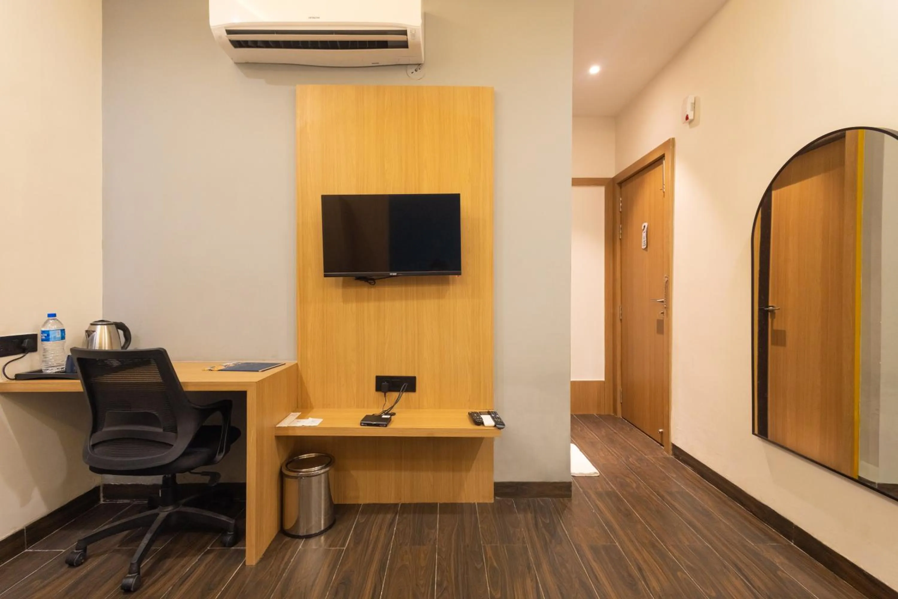 Pravasa Stay Near Luv Kush Square