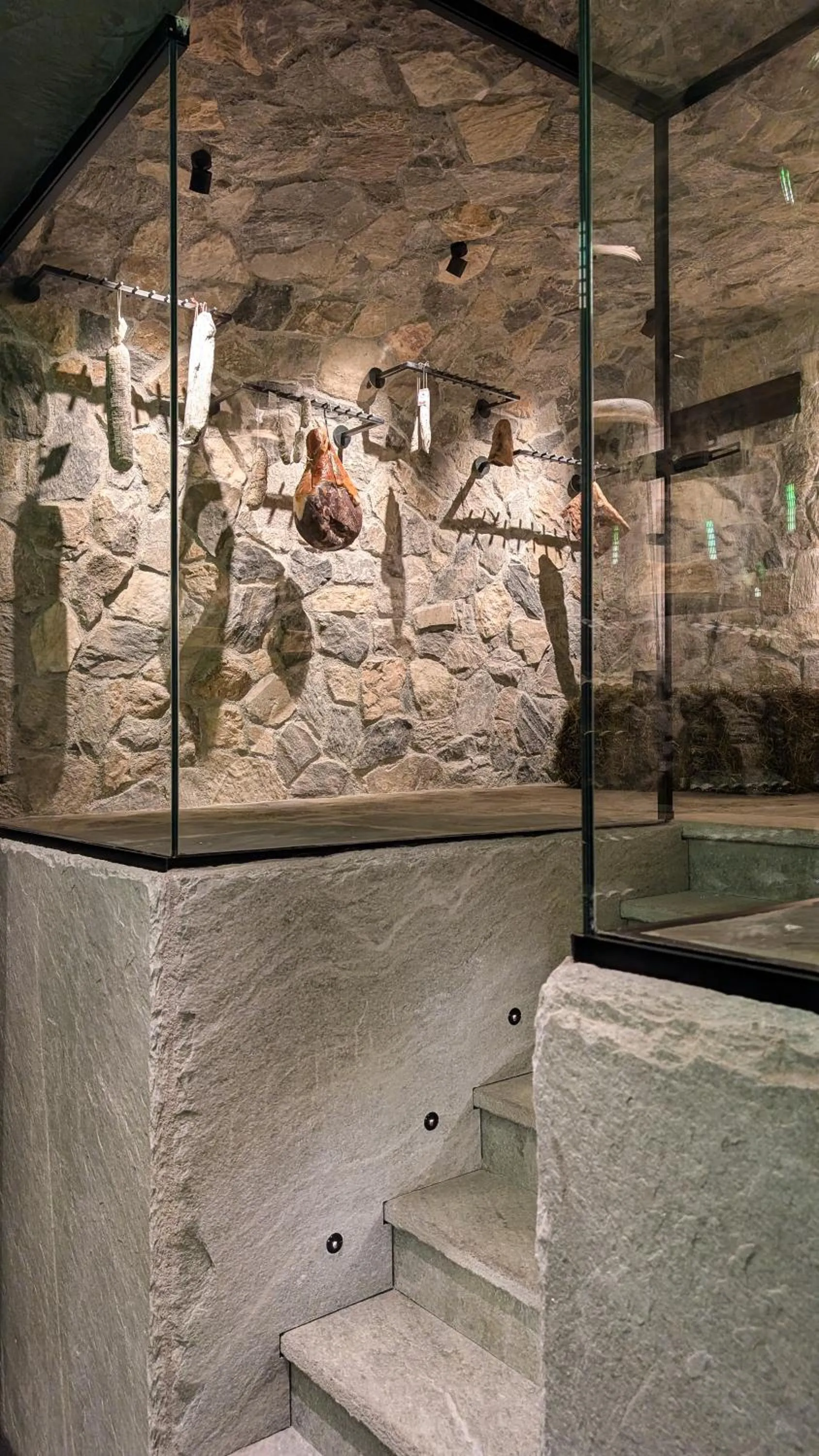 Restaurant/places to eat in Mohe Boutique Hotel