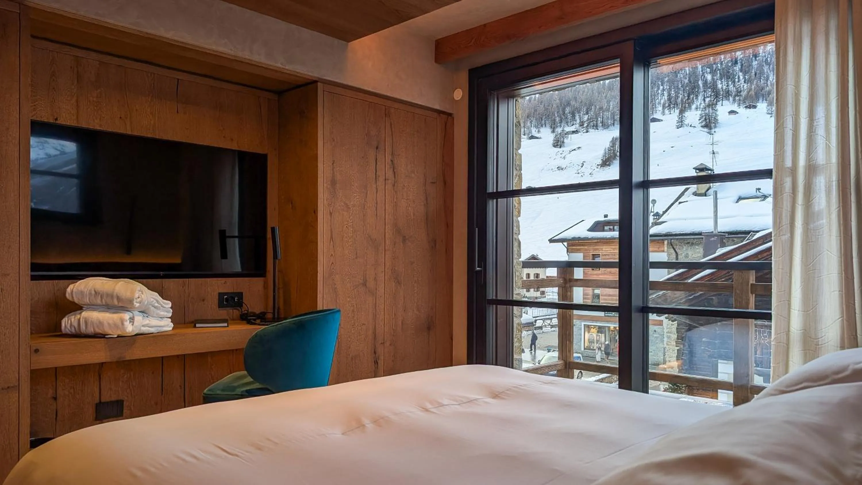 Bed in Mohe Boutique Hotel