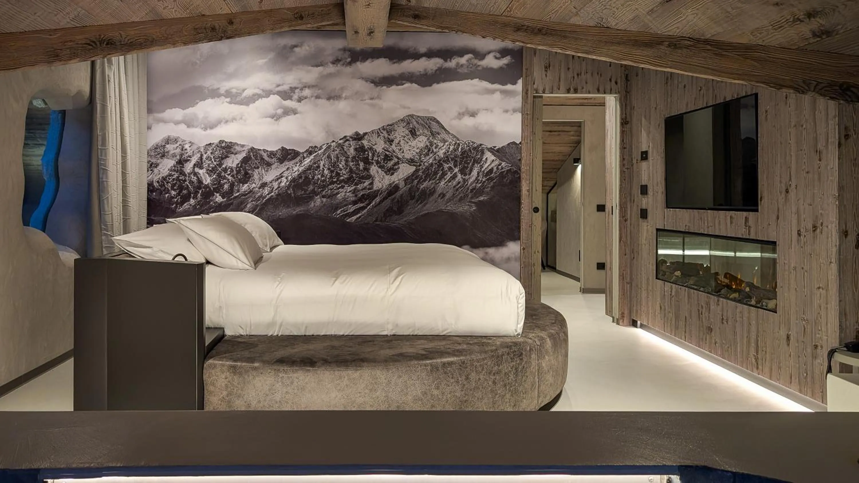 Bed in Mohe Boutique Hotel