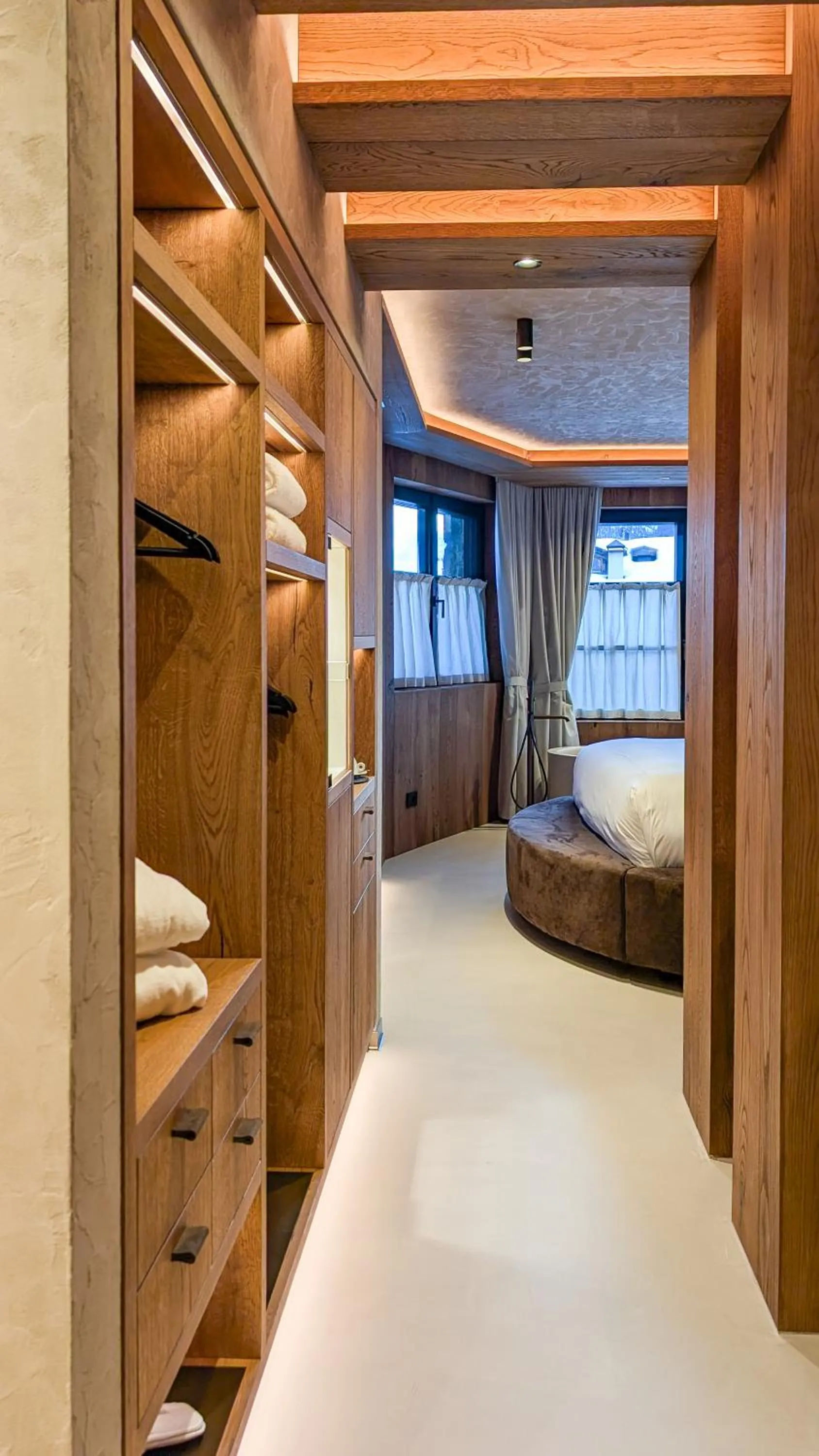 Photo of the whole room, Bed in Mohe Boutique Hotel