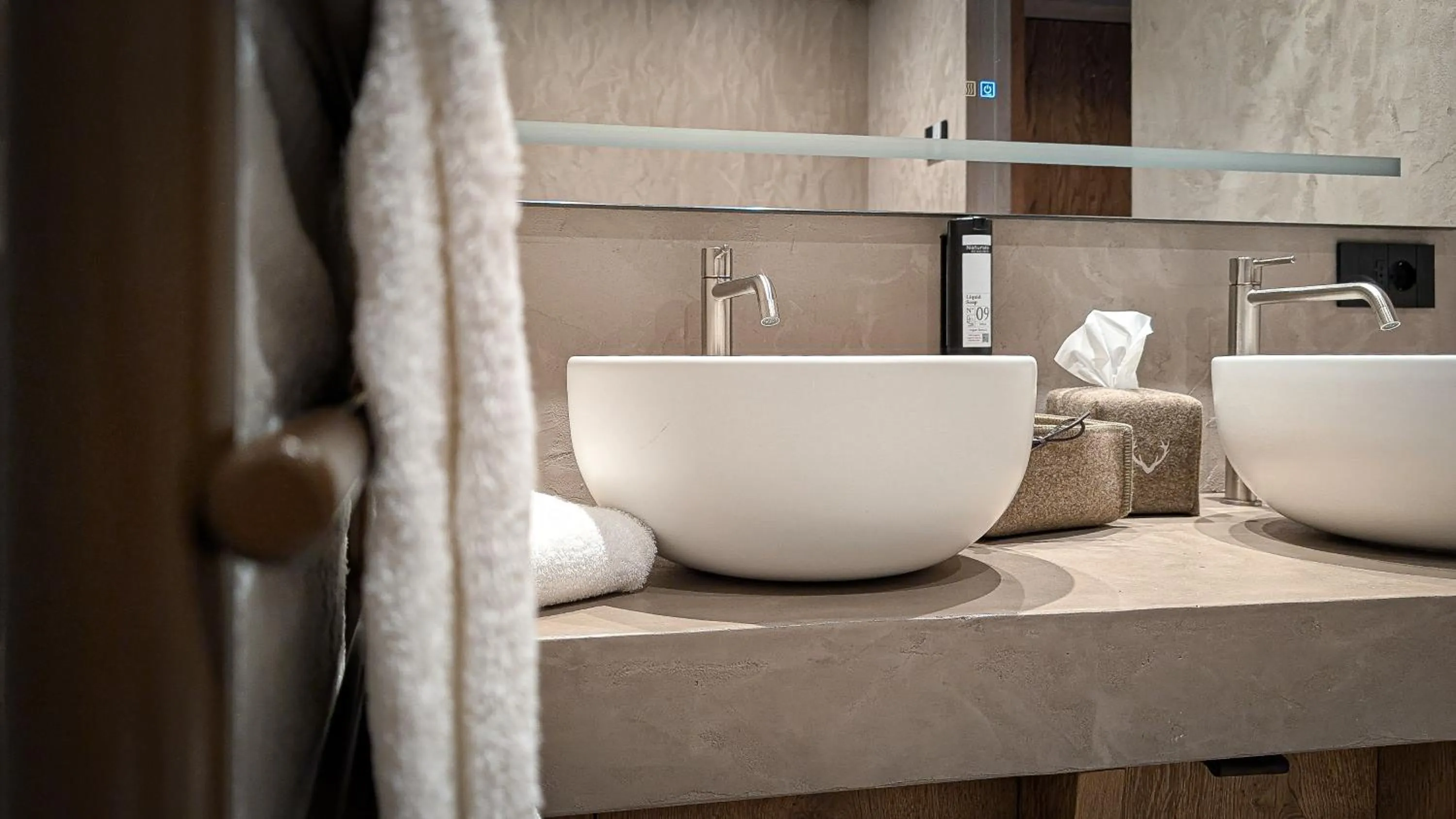 Bathroom in Mohe Boutique Hotel